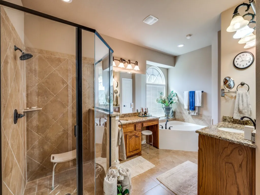 Single Family Residence For Sale in Denton County , 8305 Bishop Pine Road, Denton, Texas 76208, 6 Bedroom, 4 Bathroom, 2 Garage spaces, 4,182 Sqft, built in 2011, Preowned, mls#21035483, Real Estate Agent in Denton, Homes For Sale in Denton county, Homes For Sale in Denton, Realtor in Denton Texas, Real Estate Brokerage Independent Realty Texas, Luminita Cordes Realtor