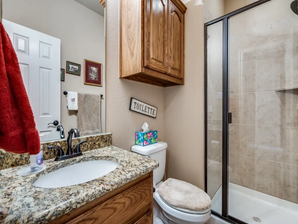 Single Family Residence For Sale in Denton County , 8305 Bishop Pine Road, Denton, Texas 76208, 6 Bedroom, 4 Bathroom, 2 Garage spaces, 4,182 Sqft, built in 2011, Preowned, mls#21035483, Real Estate Agent in Denton, Homes For Sale in Denton county, Homes For Sale in Denton, Realtor in Denton Texas, Real Estate Brokerage Independent Realty Texas, Luminita Cordes Realtor