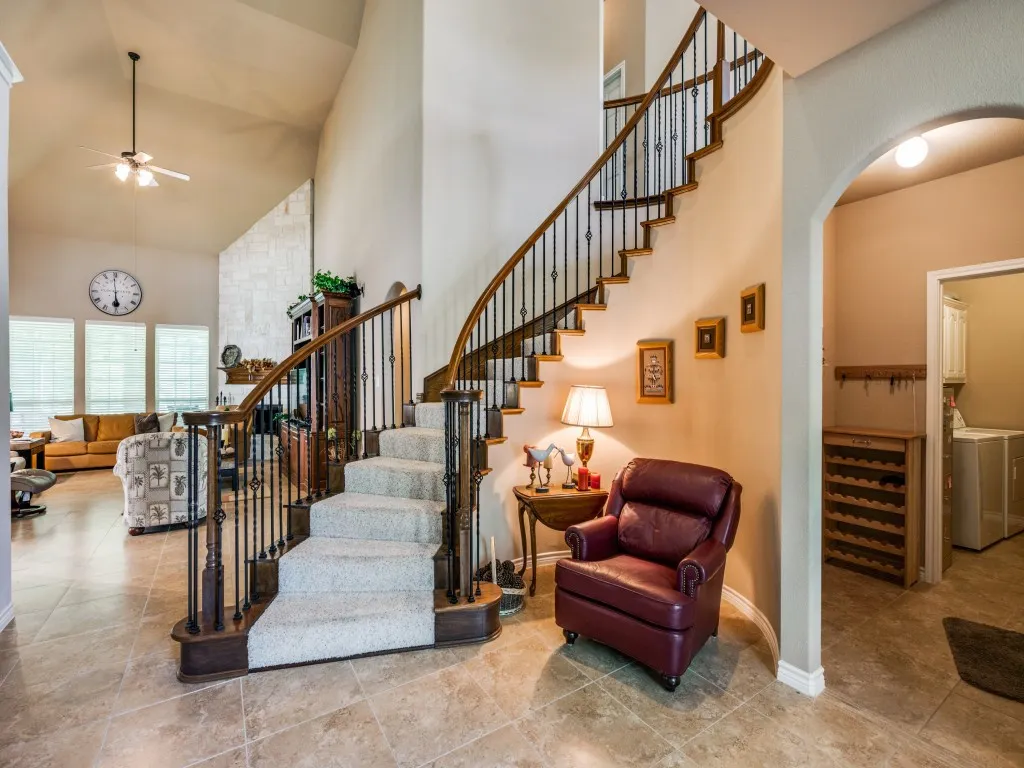 Single Family Residence For Sale in Denton County , 8305 Bishop Pine Road, Denton, Texas 76208, 6 Bedroom, 4 Bathroom, 2 Garage spaces, 4,182 Sqft, built in 2011, Preowned, mls#21035483, Real Estate Agent in Denton, Homes For Sale in Denton county, Homes For Sale in Denton, Realtor in Denton Texas, Real Estate Brokerage Independent Realty Texas, Luminita Cordes Realtor