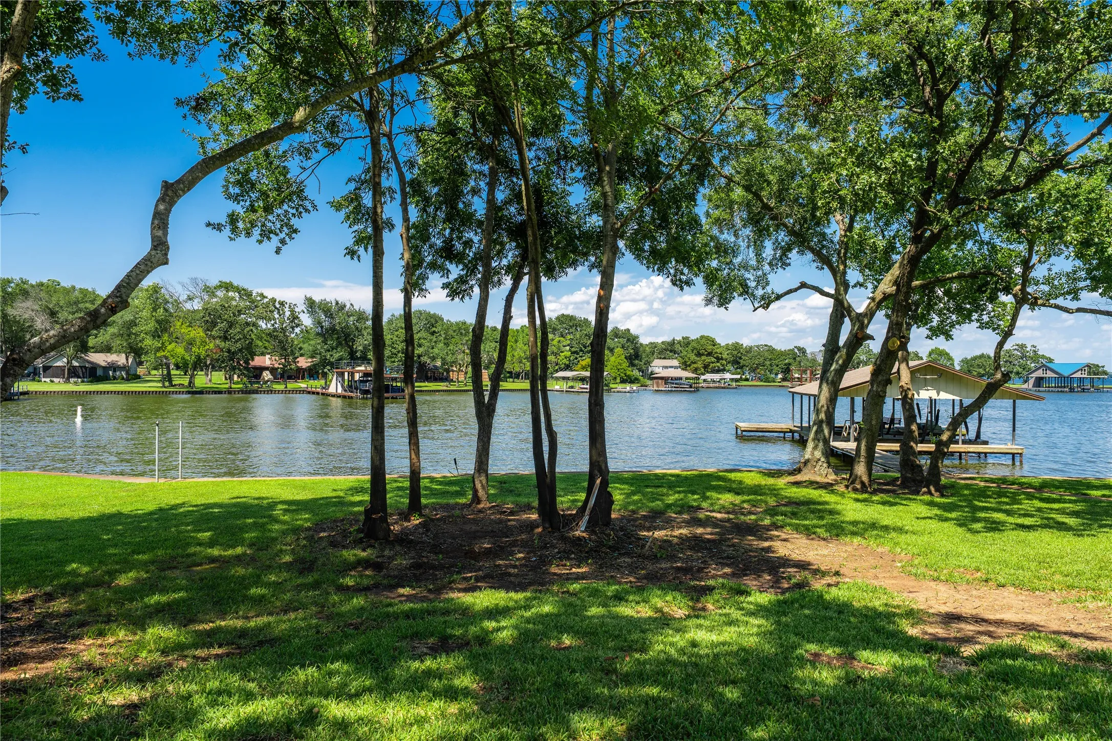 Unimproved Land For Sale in Henderson County , TBD Lot 27 Tampico Lane, Trinidad, Texas 75163, 0, 0, Garage spaces, 0 Sqft, built in 0, mls#21032317, Real Estate Agent in Trinidad, Homes For Sale in Henderson county, Homes For Sale in Trinidad, Realtor in Trinidad Texas, Real Estate Brokerage Independent Realty Texas, Luminita Cordes Realtor