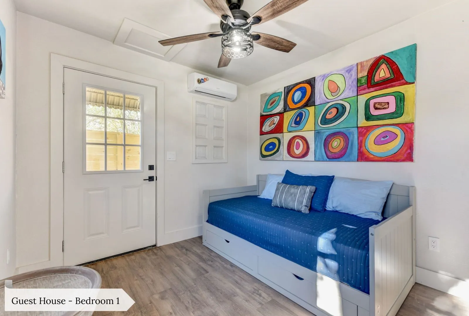 Single Family Residence For Sale in Travis County , 7002 Whispering Oaks Drive, Austin, Texas 78745, 5 Bedroom, 4 Bathroom, 2 Garage spaces, 2,216 Sqft, built in 1970, Preowned, mls#21036013, Real Estate Agent in Austin, Homes For Sale in Travis county, Homes For Sale in Austin, Realtor in Austin Texas, Real Estate Brokerage Independent Realty Texas, Luminita Cordes Realtor