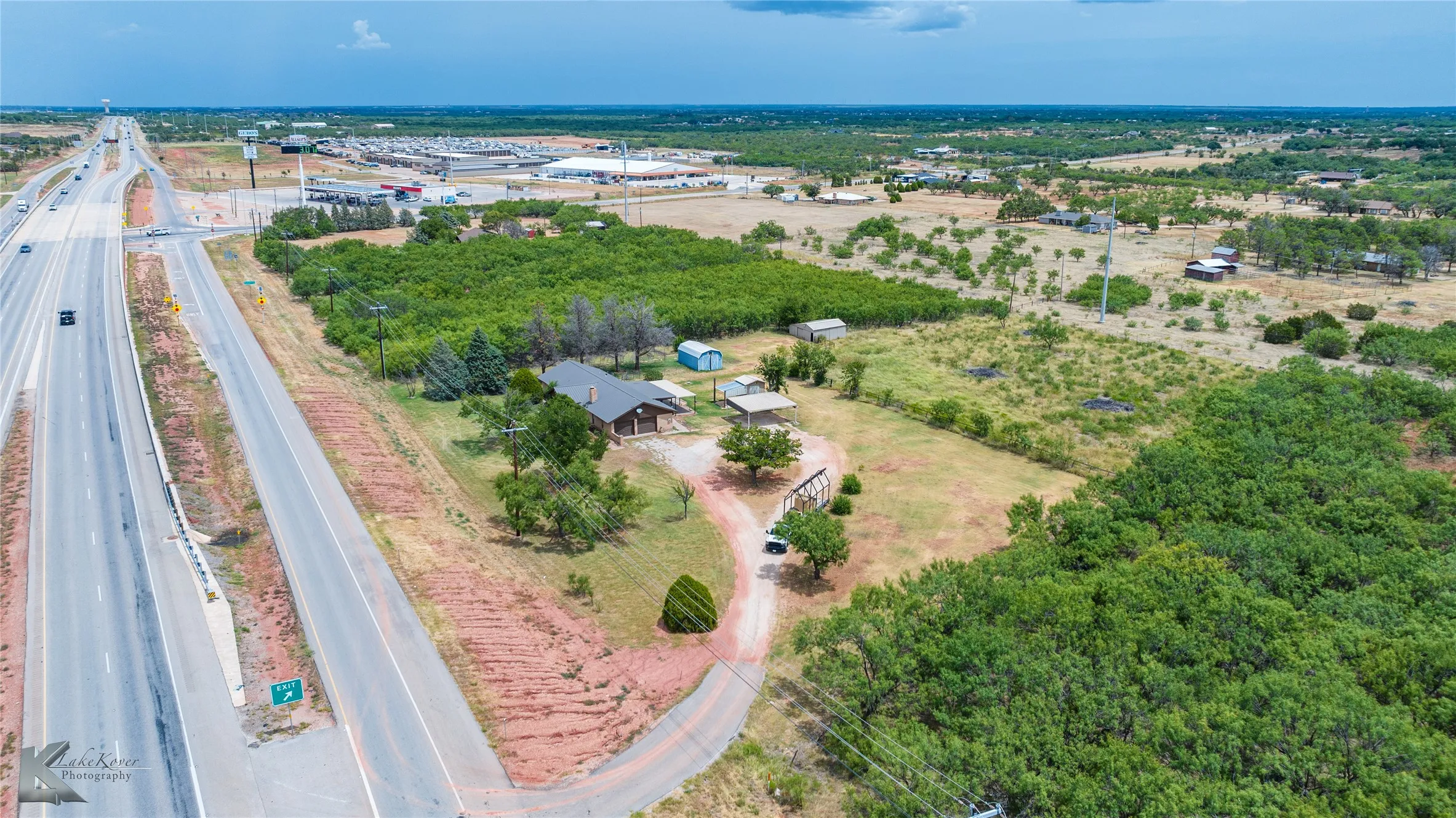 Unimproved Land For Sale in Taylor County , 1045 Clark & HWY 83/84 Road, Abilene, Texas 79602, 0, 0, Garage spaces, 0 Sqft, built in 1977, Preowned, mls#21036384, Real Estate Agent in Abilene, Homes For Sale in Taylor county, Homes For Sale in Abilene, Realtor in Abilene Texas, Real Estate Brokerage Independent Realty Texas, Luminita Cordes Realtor