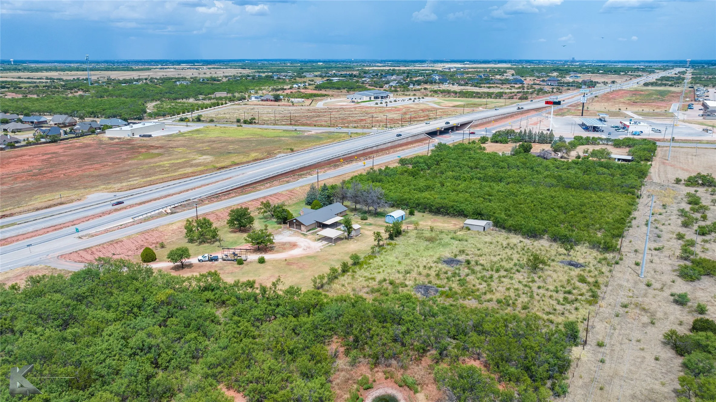 Unimproved Land For Sale in Taylor County , 1045 Clark & HWY 83/84 Road, Abilene, Texas 79602, 0, 0, Garage spaces, 0 Sqft, built in 1977, Preowned, mls#21036384, Real Estate Agent in Abilene, Homes For Sale in Taylor county, Homes For Sale in Abilene, Realtor in Abilene Texas, Real Estate Brokerage Independent Realty Texas, Luminita Cordes Realtor