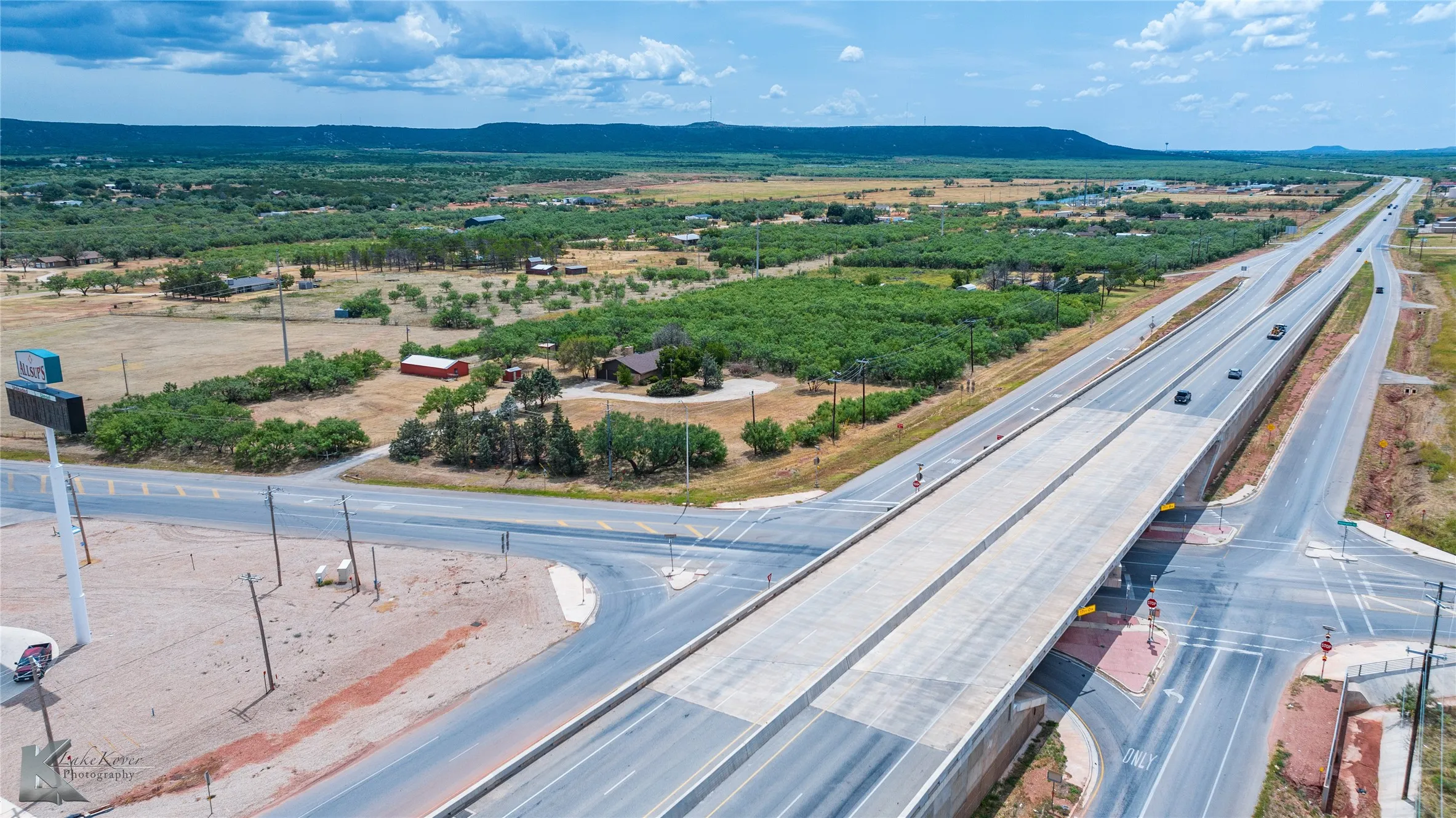 Unimproved Land For Sale in Taylor County , 1045 Clark & HWY 83/84 Road, Abilene, Texas 79602, 0, 0, Garage spaces, 0 Sqft, built in 1977, Preowned, mls#21036384, Real Estate Agent in Abilene, Homes For Sale in Taylor county, Homes For Sale in Abilene, Realtor in Abilene Texas, Real Estate Brokerage Independent Realty Texas, Luminita Cordes Realtor