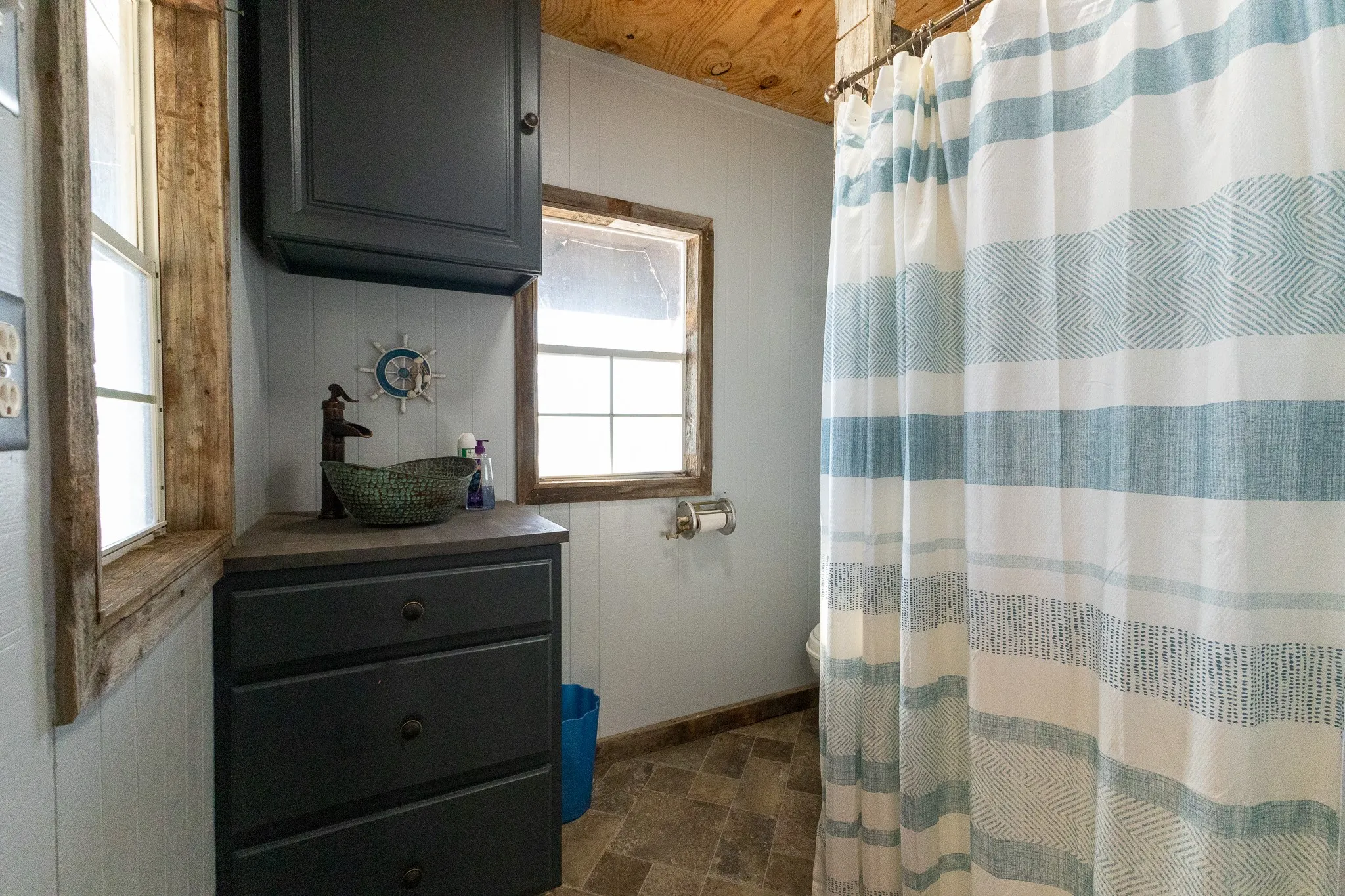 Single Family Residence For Sale in Brown County , 11240 County Road 454, Brownwood, Texas 76801, 3 Bedroom, 2 Bathroom, 2 Garage spaces, 2,418 Sqft, built in 2008, mls#21037225, Real Estate Agent in Brownwood, Homes For Sale in Brown county, Homes For Sale in Brownwood, Realtor in Brownwood Texas, Real Estate Brokerage Independent Realty Texas, Luminita Cordes Realtor