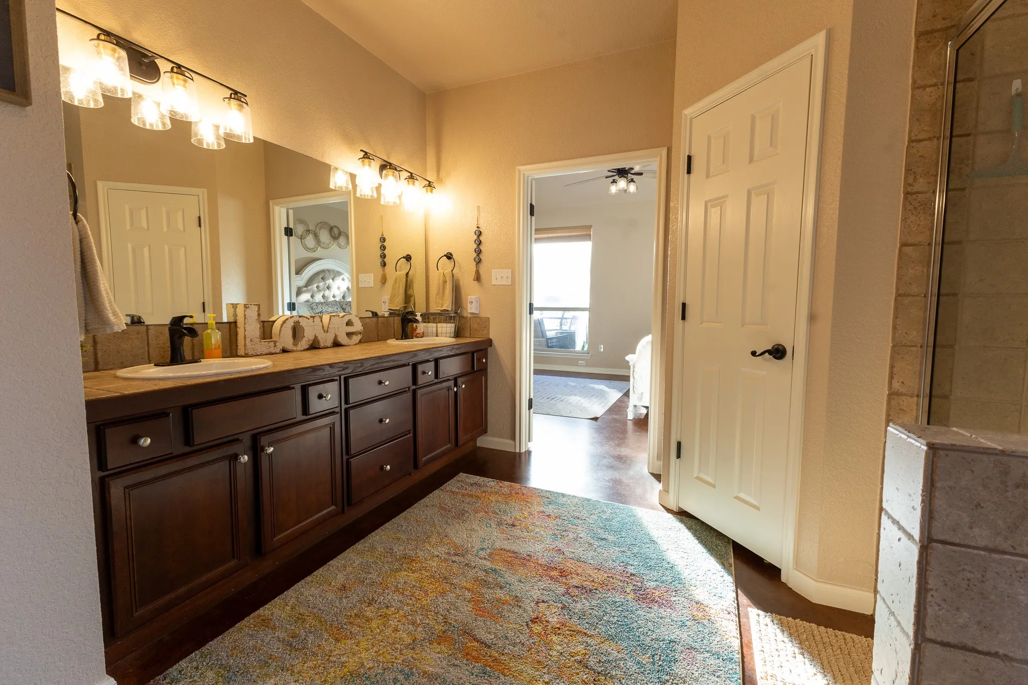 Single Family Residence For Sale in Brown County , 11240 County Road 454, Brownwood, Texas 76801, 3 Bedroom, 2 Bathroom, 2 Garage spaces, 2,418 Sqft, built in 2008, mls#21037225, Real Estate Agent in Brownwood, Homes For Sale in Brown county, Homes For Sale in Brownwood, Realtor in Brownwood Texas, Real Estate Brokerage Independent Realty Texas, Luminita Cordes Realtor