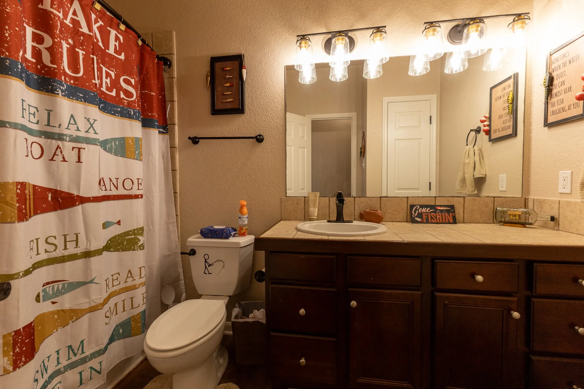 Single Family Residence For Sale in Brown County , 11240 County Road 454, Brownwood, Texas 76801, 3 Bedroom, 2 Bathroom, 2 Garage spaces, 2,418 Sqft, built in 2008, mls#21037225, Real Estate Agent in Brownwood, Homes For Sale in Brown county, Homes For Sale in Brownwood, Realtor in Brownwood Texas, Real Estate Brokerage Independent Realty Texas, Luminita Cordes Realtor