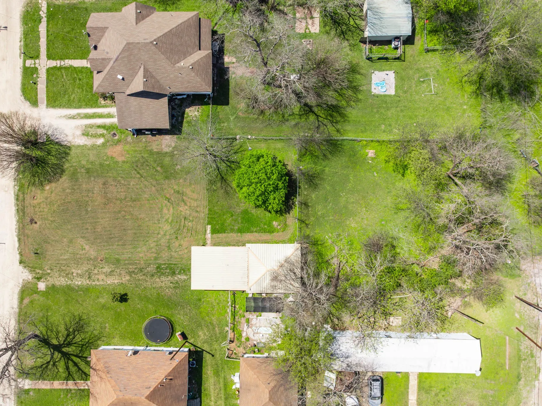 Improved Land For Sale in Mc Lennan County , 509 Navarro Avenue, Mart, Texas 76664, 0, 0, Garage spaces, 0 Sqft, built in 0, Price $35,000, mls#21037986, Real Estate Agent in Mart, Homes For Sale in Mc Lennan county, Homes For Sale in Mart, Realtor in Mart Texas, Real Estate Brokerage Independent Realty Texas, Luminita Cordes Realtor
