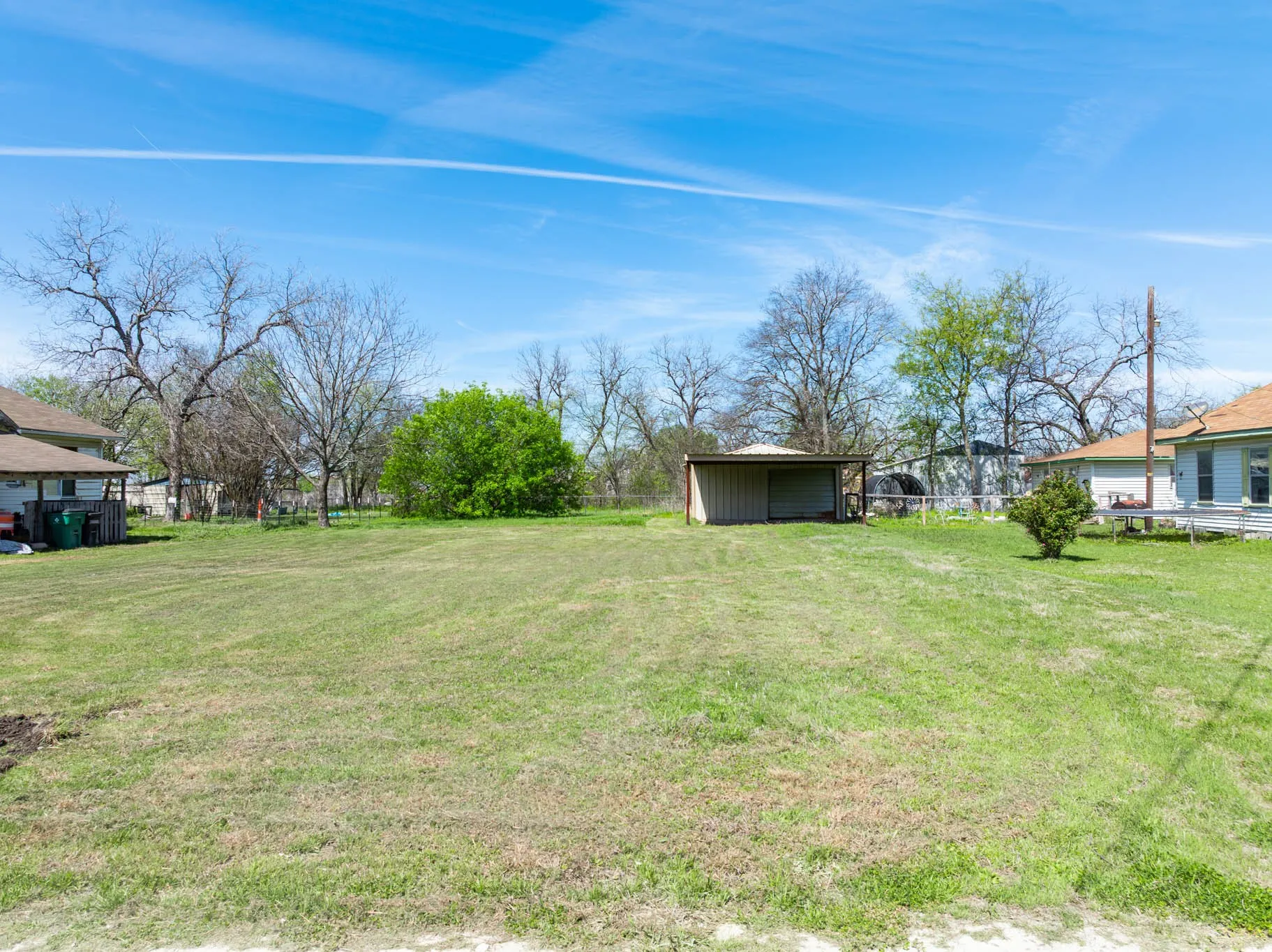 Improved Land For Sale in Mc Lennan County , 509 Navarro Avenue, Mart, Texas 76664, 0, 0, Garage spaces, 0 Sqft, built in 0, Price $35,000, mls#21037986, Real Estate Agent in Mart, Homes For Sale in Mc Lennan county, Homes For Sale in Mart, Realtor in Mart Texas, Real Estate Brokerage Independent Realty Texas, Luminita Cordes Realtor