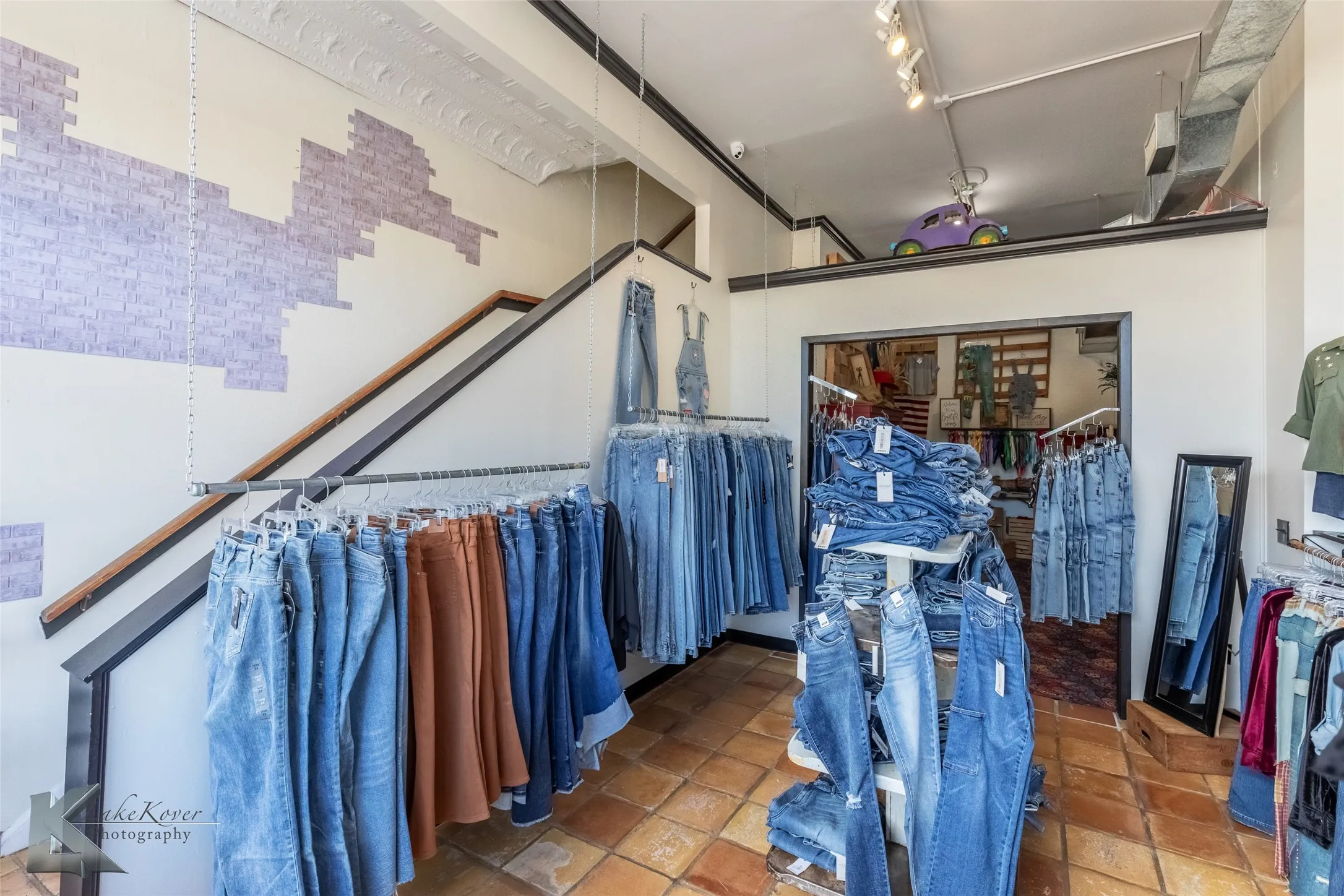 Retail For Sale in Taylor County , 1315 S 1st Street, Abilene, Texas 79602, 0, 0, Garage spaces, 0 Sqft, built in 1928, Preowned, mls#21032160, Real Estate Agent in Abilene, Homes For Sale in Taylor county, Homes For Sale in Abilene, Realtor in Abilene Texas, Real Estate Brokerage Independent Realty Texas, Luminita Cordes Realtor