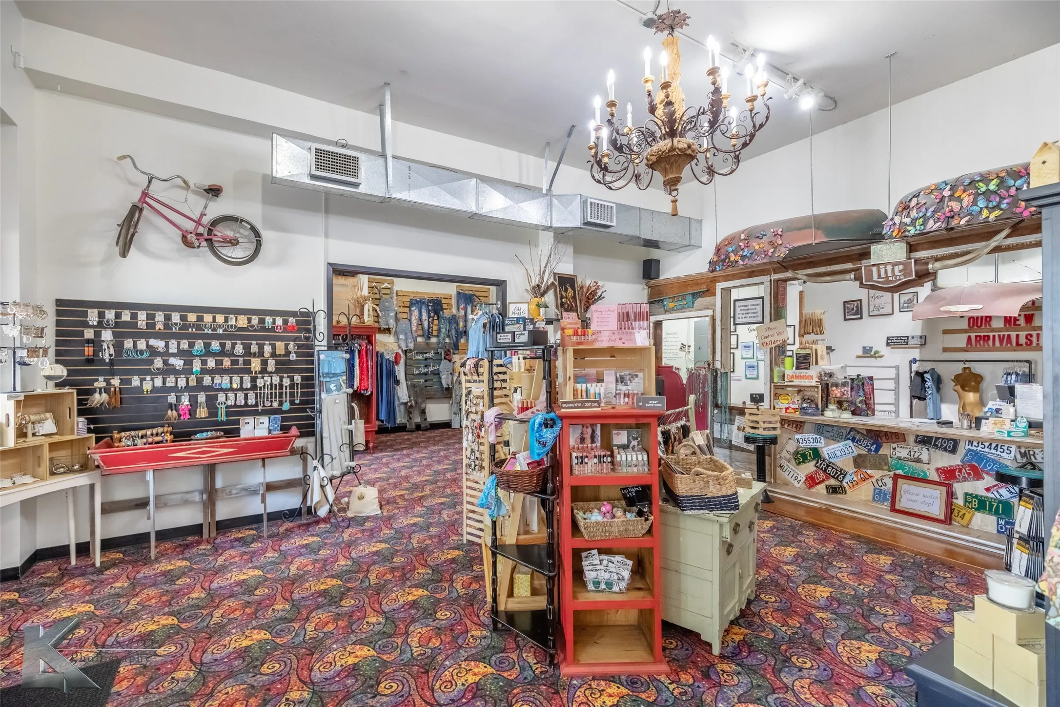 Retail For Sale in Taylor County , 1315 S 1st Street, Abilene, Texas 79602, 0, 0, Garage spaces, 0 Sqft, built in 1928, Preowned, mls#21032160, Real Estate Agent in Abilene, Homes For Sale in Taylor county, Homes For Sale in Abilene, Realtor in Abilene Texas, Real Estate Brokerage Independent Realty Texas, Luminita Cordes Realtor