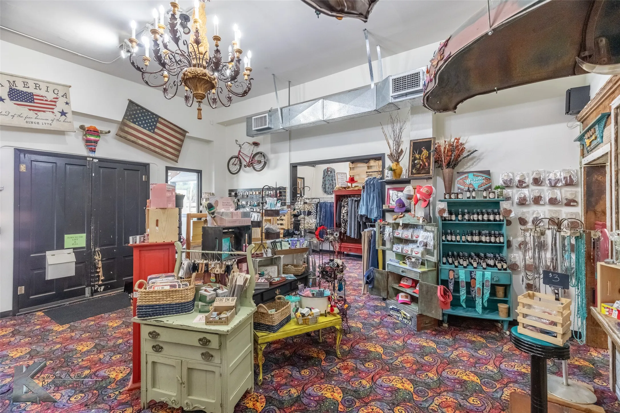 Retail For Sale in Taylor County , 1315 S 1st Street, Abilene, Texas 79602, 0, 0, Garage spaces, 0 Sqft, built in 1928, Preowned, mls#21032160, Real Estate Agent in Abilene, Homes For Sale in Taylor county, Homes For Sale in Abilene, Realtor in Abilene Texas, Real Estate Brokerage Independent Realty Texas, Luminita Cordes Realtor