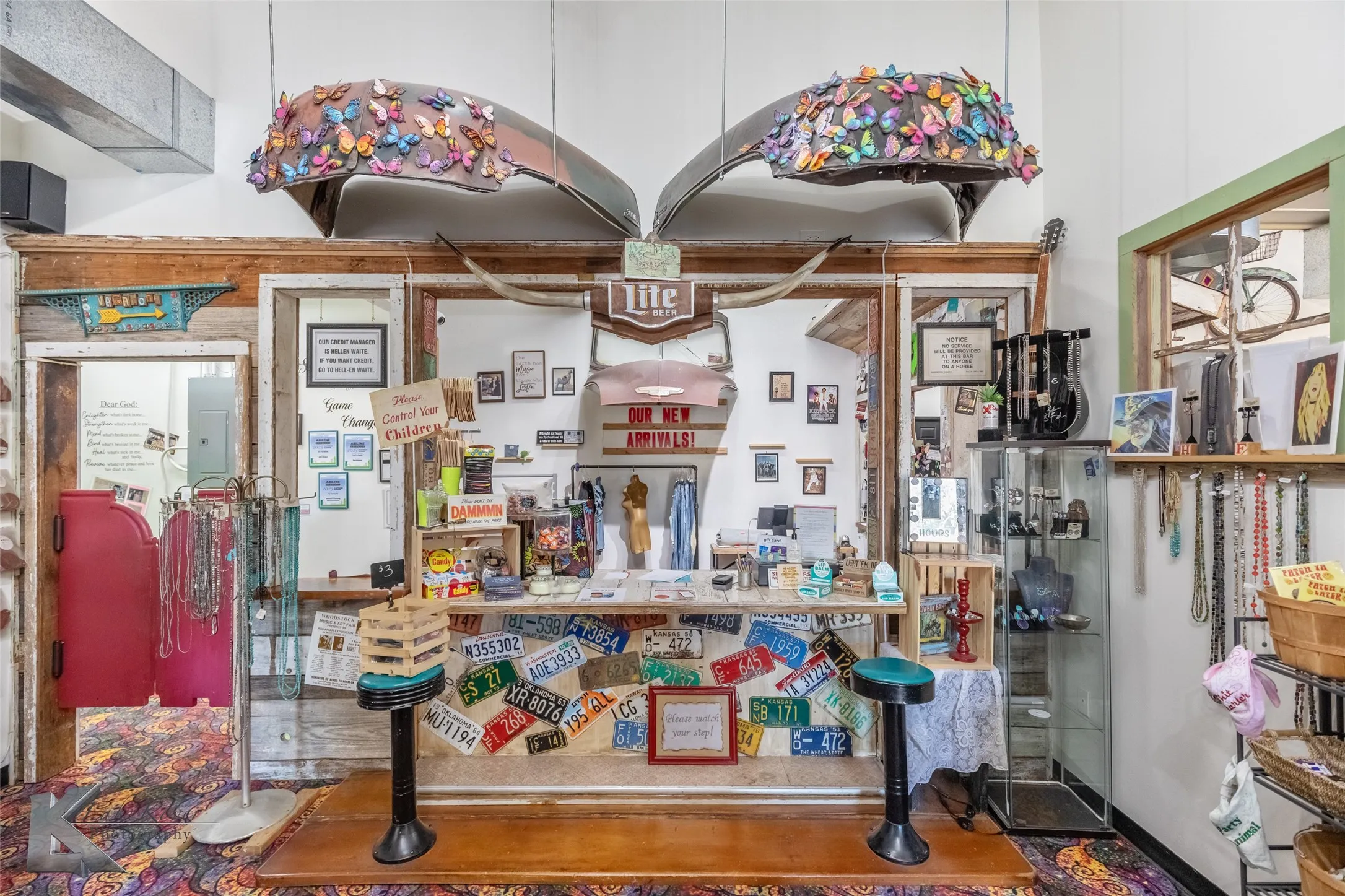 Retail For Sale in Taylor County , 1315 S 1st Street, Abilene, Texas 79602, 0, 0, Garage spaces, 0 Sqft, built in 1928, Preowned, mls#21032160, Real Estate Agent in Abilene, Homes For Sale in Taylor county, Homes For Sale in Abilene, Realtor in Abilene Texas, Real Estate Brokerage Independent Realty Texas, Luminita Cordes Realtor