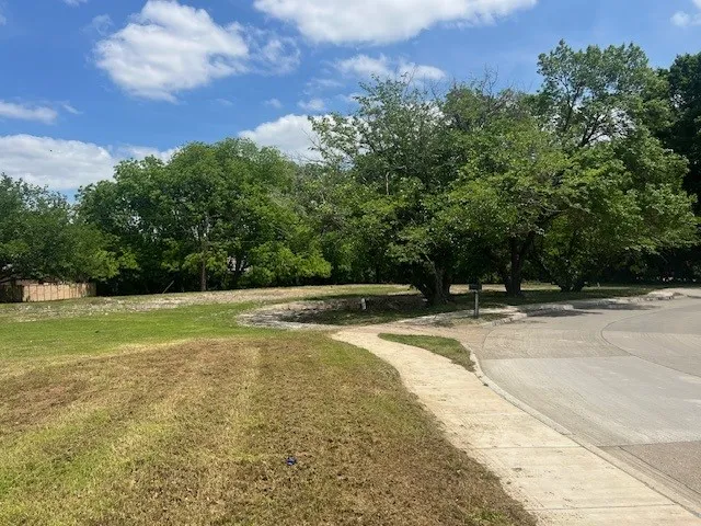 Unimproved Land For Sale in Collin County , 105 Westpark Drive S, Mc Kinney, Texas 75072, 0, 0, Garage spaces, 0 Sqft, built in 1970, Price $690,000, mls#21038834, Real Estate Agent in Mc Kinney, Homes For Sale in Collin county, Homes For Sale in Mc Kinney, Realtor in Mc Kinney Texas, Real Estate Brokerage Independent Realty Texas, Luminita Cordes Realtor