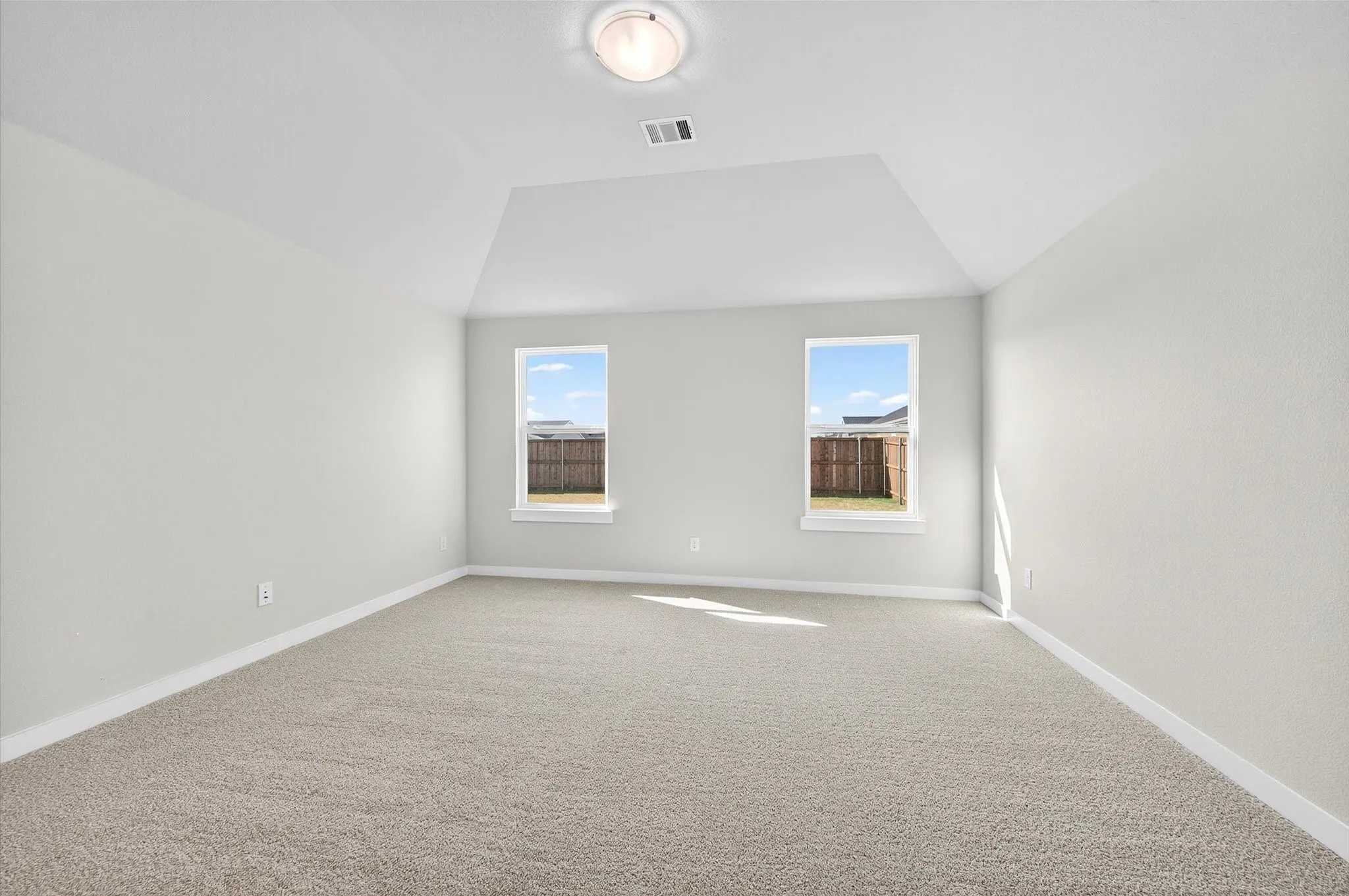 Single Family Residence For Sale in Grayson County , 2220 Trailside Drive, Sherman, Texas 75092, 3 Bedroom, 2 Bathroom, 2 Garage spaces, 1,600 Sqft, built in 2025, New Construction - Complete, mls#21037251, Real Estate Agent in Sherman, Homes For Sale in Grayson county, Homes For Sale in Sherman, Realtor in Sherman Texas, Real Estate Brokerage Independent Realty Texas, Luminita Cordes Realtor