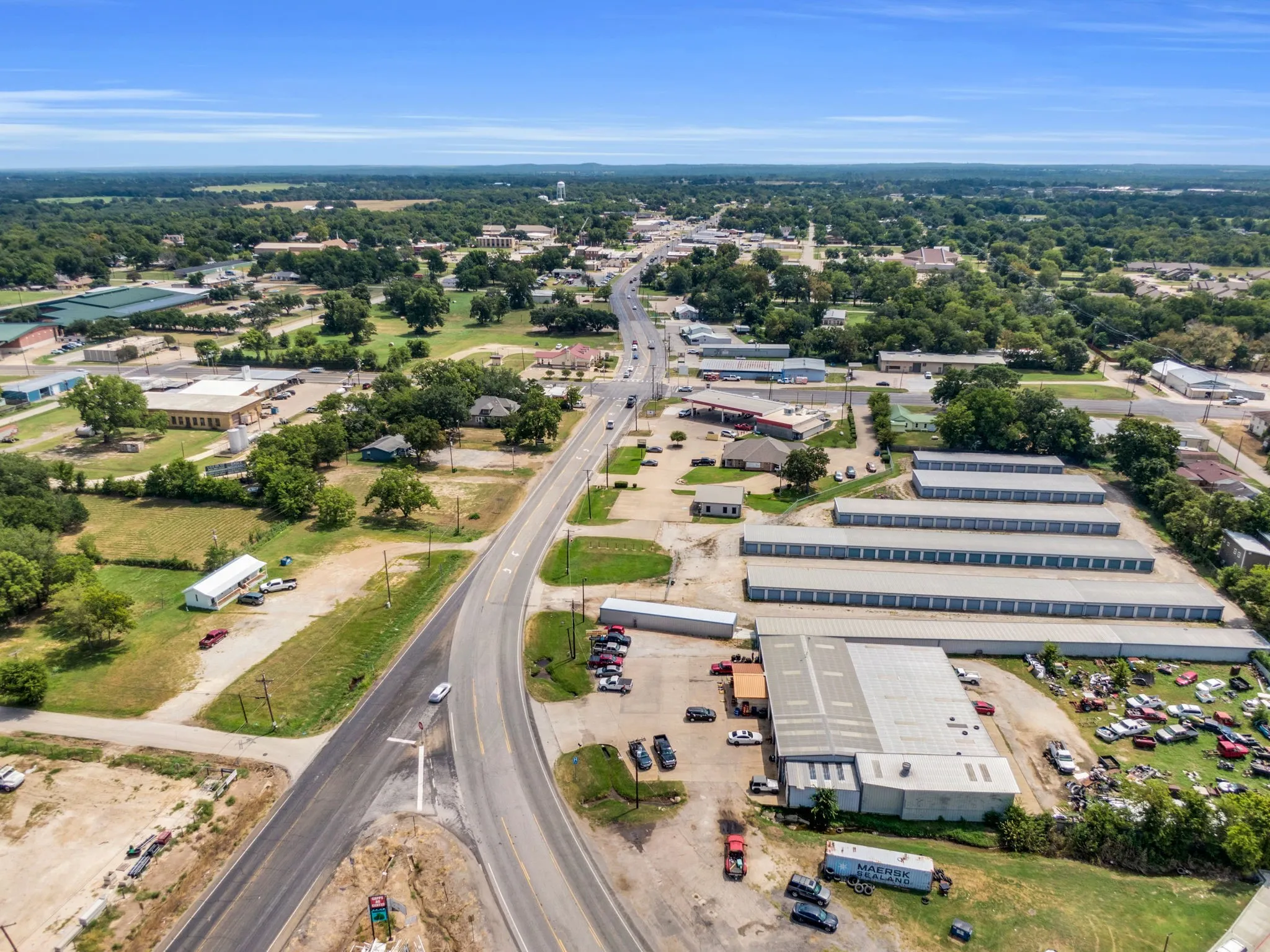 Business For Sale in Freestone County , 475 W Commerce Street, Fairfield, Texas 75840, 0, 0, Garage spaces, 11,162 Sqft, built in 1996, Preowned, Price $1,100,000, mls#21035182, Real Estate Agent in Fairfield, Homes For Sale in Freestone county, Homes For Sale in Fairfield, Realtor in Fairfield Texas, Real Estate Brokerage Independent Realty Texas, Luminita Cordes Realtor