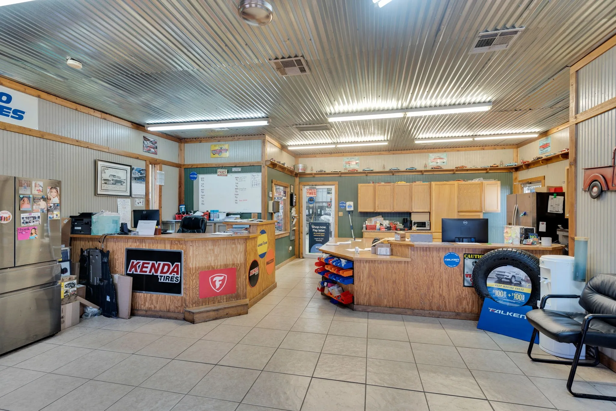 Business For Sale in Freestone County , 475 W Commerce Street, Fairfield, Texas 75840, 0, 0, Garage spaces, 11,162 Sqft, built in 1996, Preowned, Price $1,100,000, mls#21035182, Real Estate Agent in Fairfield, Homes For Sale in Freestone county, Homes For Sale in Fairfield, Realtor in Fairfield Texas, Real Estate Brokerage Independent Realty Texas, Luminita Cordes Realtor