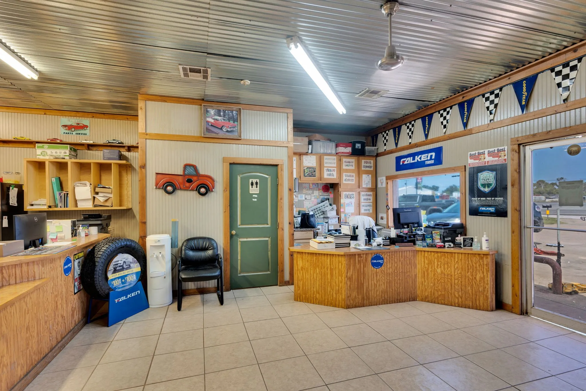 Business For Sale in Freestone County , 475 W Commerce Street, Fairfield, Texas 75840, 0, 0, Garage spaces, 11,162 Sqft, built in 1996, Preowned, Price $1,100,000, mls#21035182, Real Estate Agent in Fairfield, Homes For Sale in Freestone county, Homes For Sale in Fairfield, Realtor in Fairfield Texas, Real Estate Brokerage Independent Realty Texas, Luminita Cordes Realtor