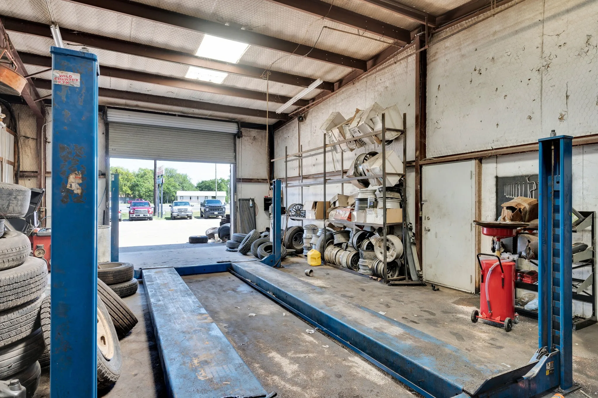 Business For Sale in Freestone County , 475 W Commerce Street, Fairfield, Texas 75840, 0, 0, Garage spaces, 11,162 Sqft, built in 1996, Preowned, Price $1,100,000, mls#21035182, Real Estate Agent in Fairfield, Homes For Sale in Freestone county, Homes For Sale in Fairfield, Realtor in Fairfield Texas, Real Estate Brokerage Independent Realty Texas, Luminita Cordes Realtor