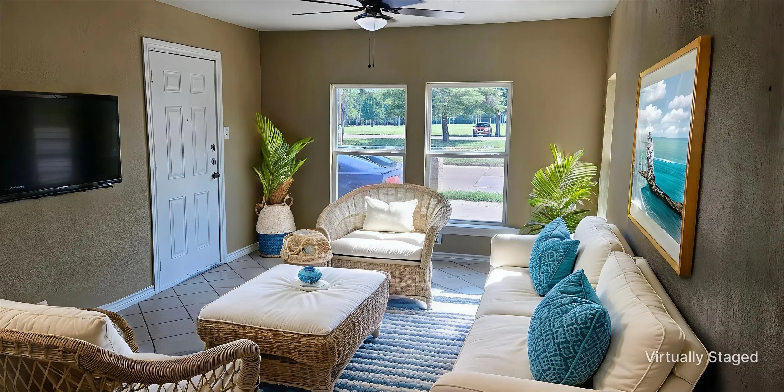 Spacious Living room