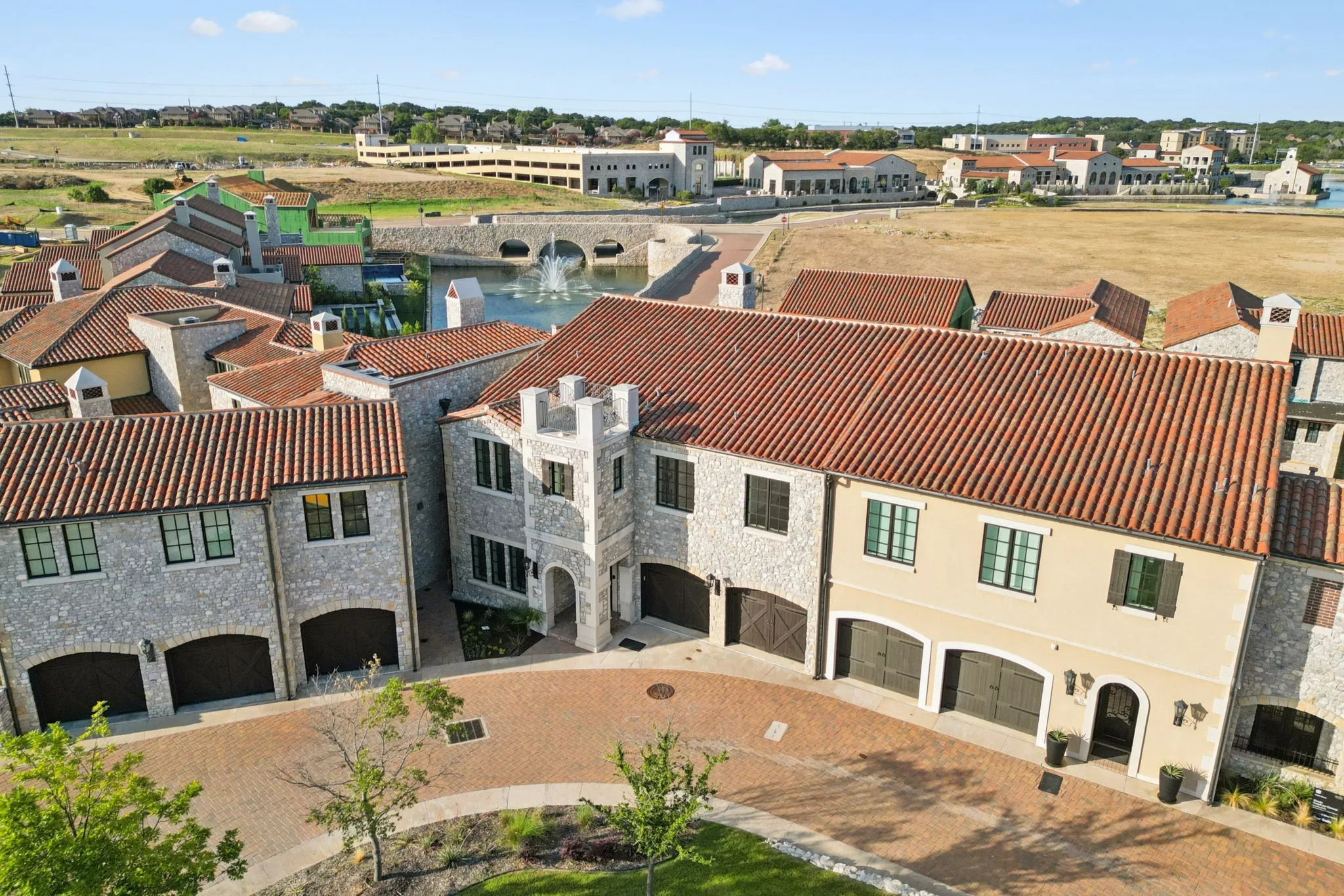 Townhouse For Sale in Tarrant County , 22 Comillas Drive, Westlake, Texas 76262, 3 Bedroom, 5 Bathroom, 2 Garage spaces, 3,434 Sqft, built in 2019, mls#21025664, Real Estate Agent in Westlake, Homes For Sale in Tarrant county, Homes For Sale in Westlake, Realtor in Westlake Texas, Real Estate Brokerage Independent Realty Texas, Luminita Cordes Realtor