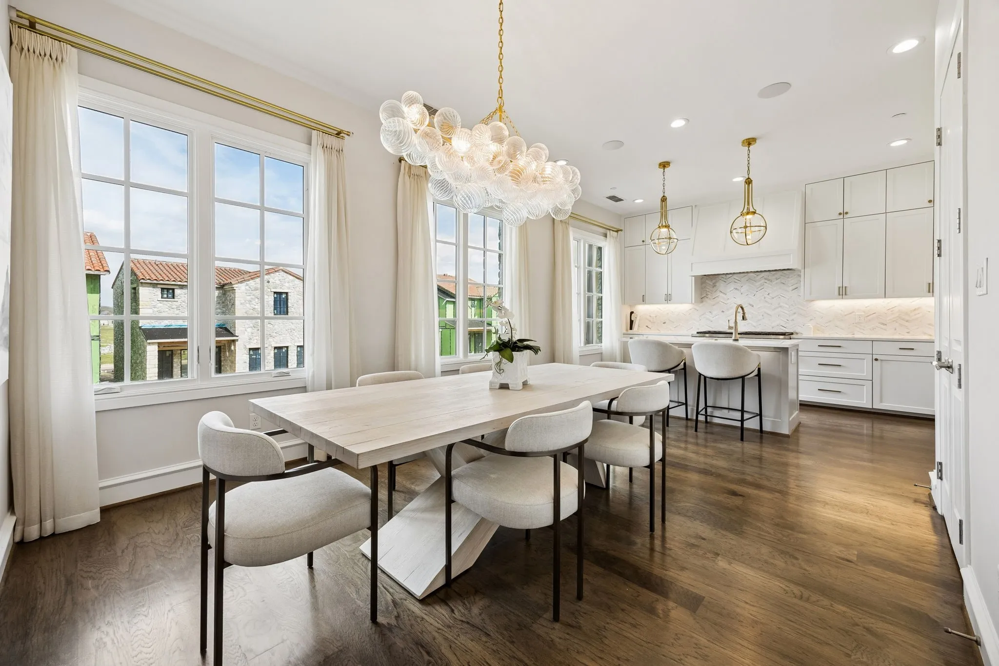 Townhouse For Sale in Tarrant County , 22 Comillas Drive, Westlake, Texas 76262, 3 Bedroom, 5 Bathroom, 2 Garage spaces, 3,434 Sqft, built in 2019, mls#21025664, Real Estate Agent in Westlake, Homes For Sale in Tarrant county, Homes For Sale in Westlake, Realtor in Westlake Texas, Real Estate Brokerage Independent Realty Texas, Luminita Cordes Realtor