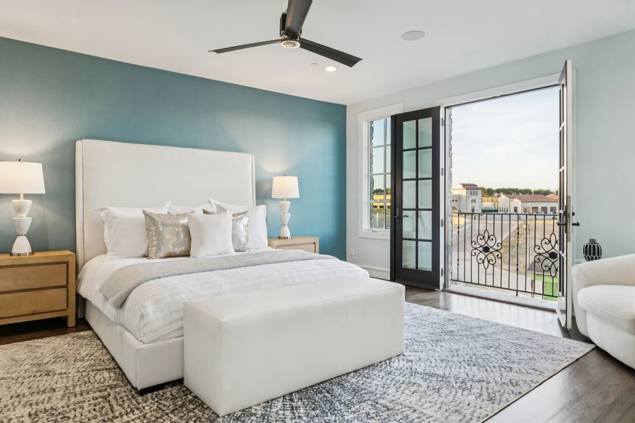 Townhouse For Sale in Tarrant County , 22 Comillas Drive, Westlake, Texas 76262, 3 Bedroom, 5 Bathroom, 2 Garage spaces, 3,434 Sqft, built in 2019, mls#21025664, Real Estate Agent in Westlake, Homes For Sale in Tarrant county, Homes For Sale in Westlake, Realtor in Westlake Texas, Real Estate Brokerage Independent Realty Texas, Luminita Cordes Realtor