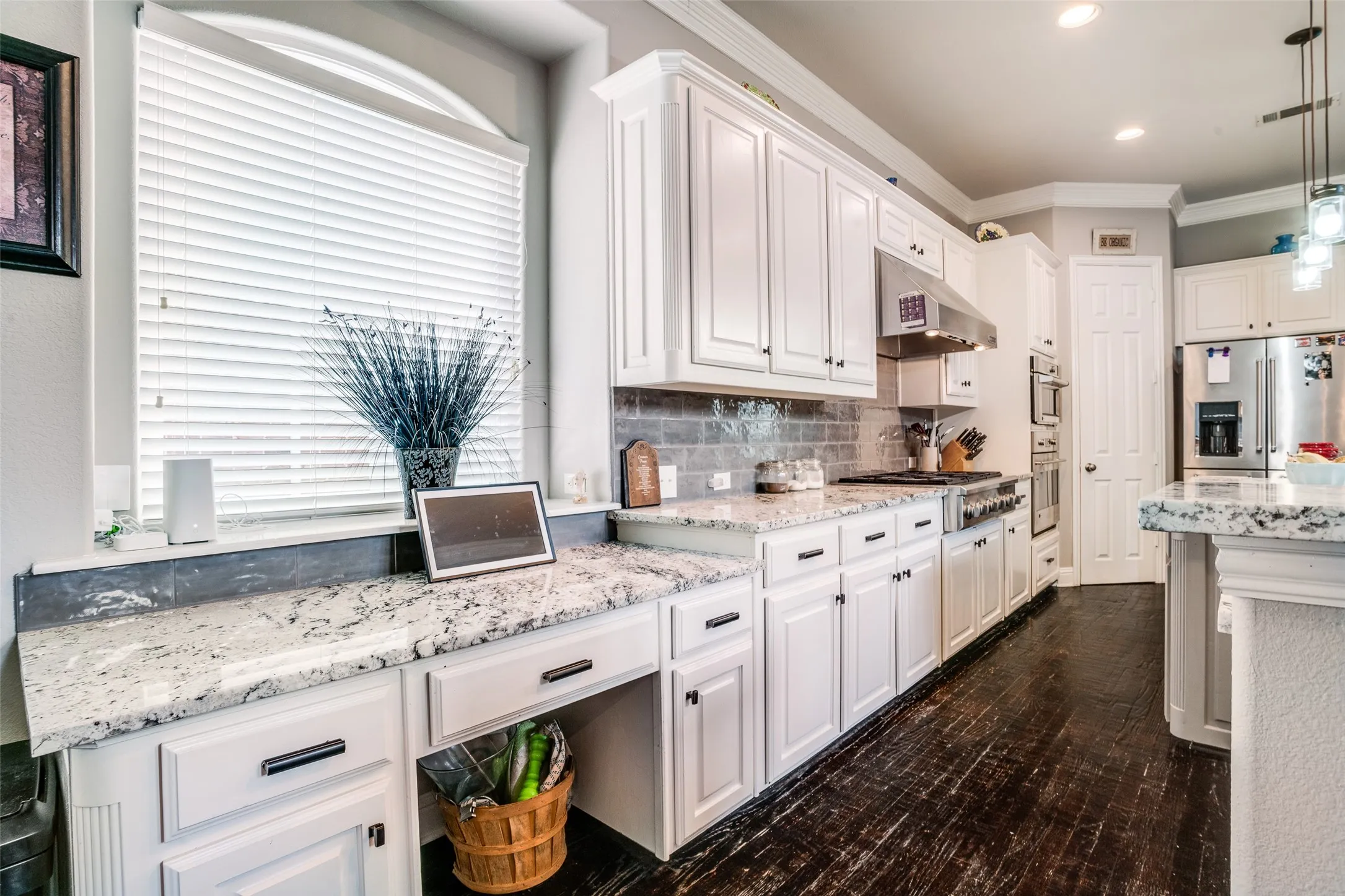 Single Family Residence For Sale in Collin County , 1221 Bridgeway Lane, Allen, Texas 75013, 4 Bedroom, 4 Bathroom, 3 Garage spaces, 4,021 Sqft, built in 2001, mls#21036337, Real Estate Agent in Allen, Homes For Sale in Collin county, Homes For Sale in Allen, Realtor in Allen Texas, Real Estate Brokerage Independent Realty Texas, Luminita Cordes Realtor