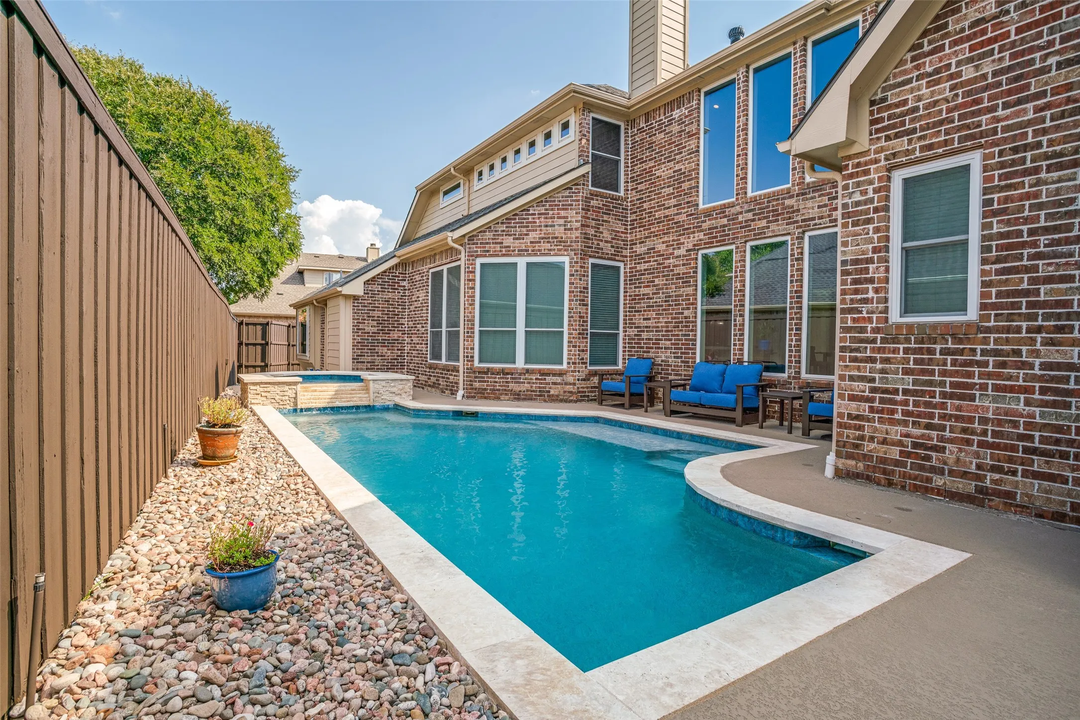 Single Family Residence For Sale in Collin County , 1221 Bridgeway Lane, Allen, Texas 75013, 4 Bedroom, 4 Bathroom, 3 Garage spaces, 4,021 Sqft, built in 2001, mls#21036337, Real Estate Agent in Allen, Homes For Sale in Collin county, Homes For Sale in Allen, Realtor in Allen Texas, Real Estate Brokerage Independent Realty Texas, Luminita Cordes Realtor