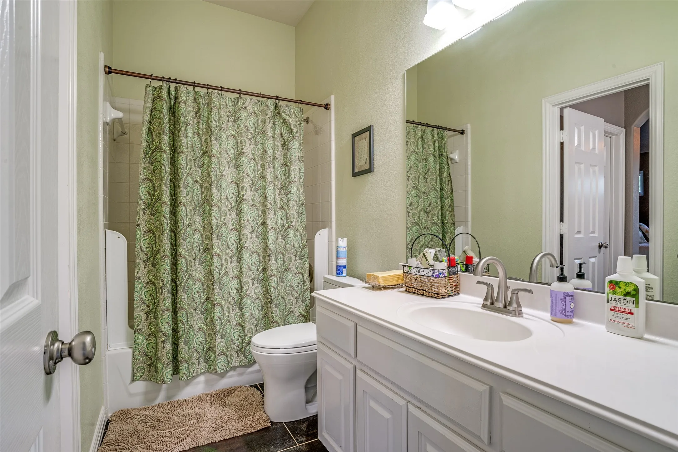 Single Family Residence For Sale in Collin County , 1221 Bridgeway Lane, Allen, Texas 75013, 4 Bedroom, 4 Bathroom, 3 Garage spaces, 4,021 Sqft, built in 2001, mls#21036337, Real Estate Agent in Allen, Homes For Sale in Collin county, Homes For Sale in Allen, Realtor in Allen Texas, Real Estate Brokerage Independent Realty Texas, Luminita Cordes Realtor