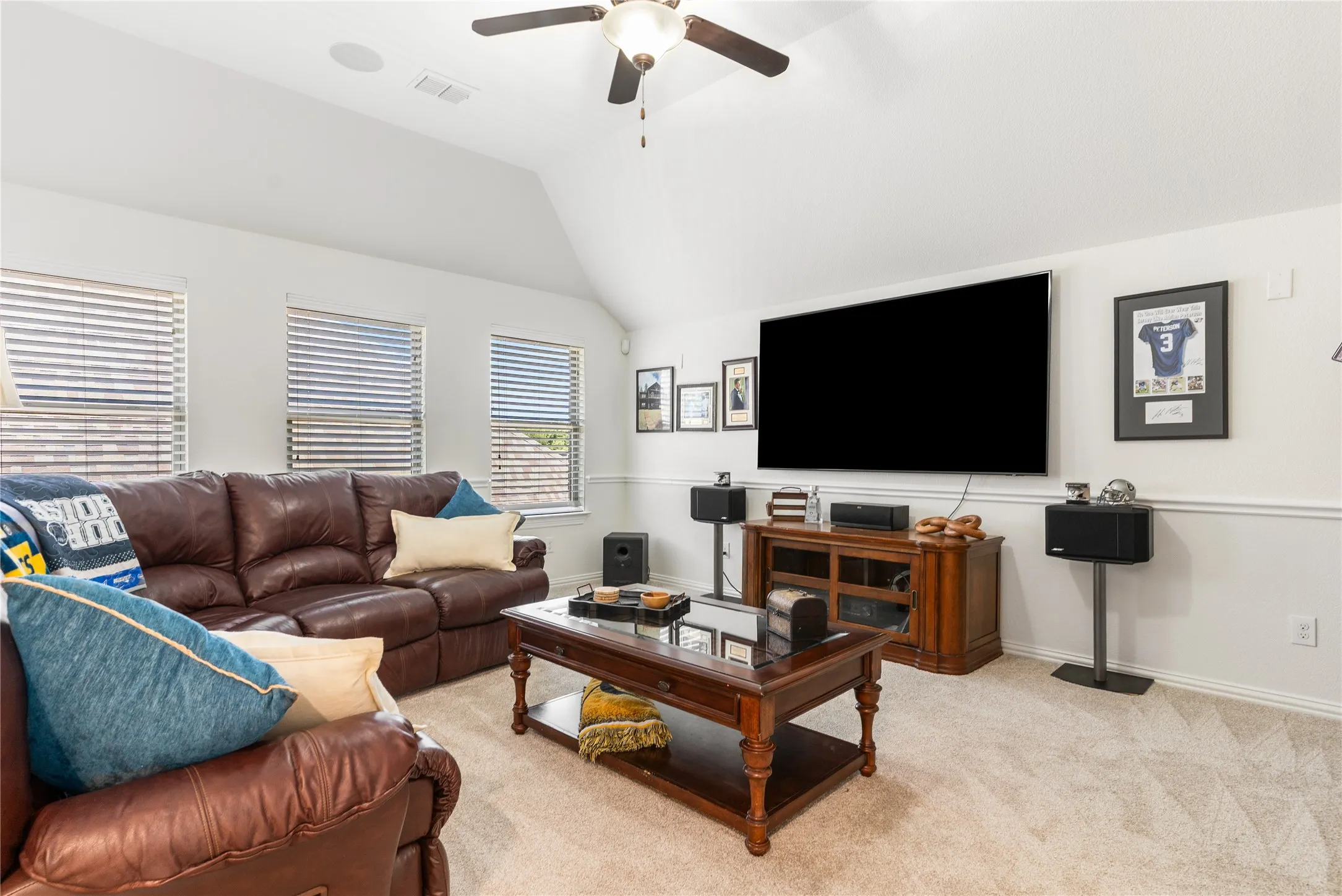 Single Family Residence For Sale in Tarrant County , 1112 Rhett Drive, Colleyville, Texas 76034, 4 Bedroom, 4 Bathroom, 2 Garage spaces, 2,908 Sqft, built in 2015, mls#21036653, Real Estate Agent in Colleyville, Homes For Sale in Tarrant county, Homes For Sale in Colleyville, Realtor in Colleyville Texas, Real Estate Brokerage Independent Realty Texas, Luminita Cordes Realtor