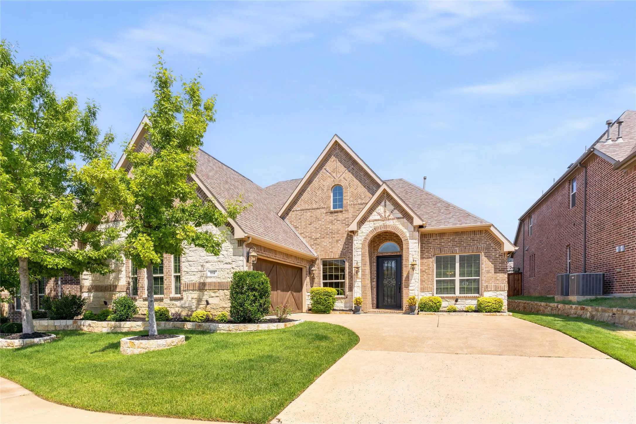 Single Family Residence For Sale in Tarrant County , 1112 Rhett Drive, Colleyville, Texas 76034, 4 Bedroom, 4 Bathroom, 2 Garage spaces, 2,908 Sqft, built in 2015, mls#21036653, Real Estate Agent in Colleyville, Homes For Sale in Tarrant county, Homes For Sale in Colleyville, Realtor in Colleyville Texas, Real Estate Brokerage Independent Realty Texas, Luminita Cordes Realtor