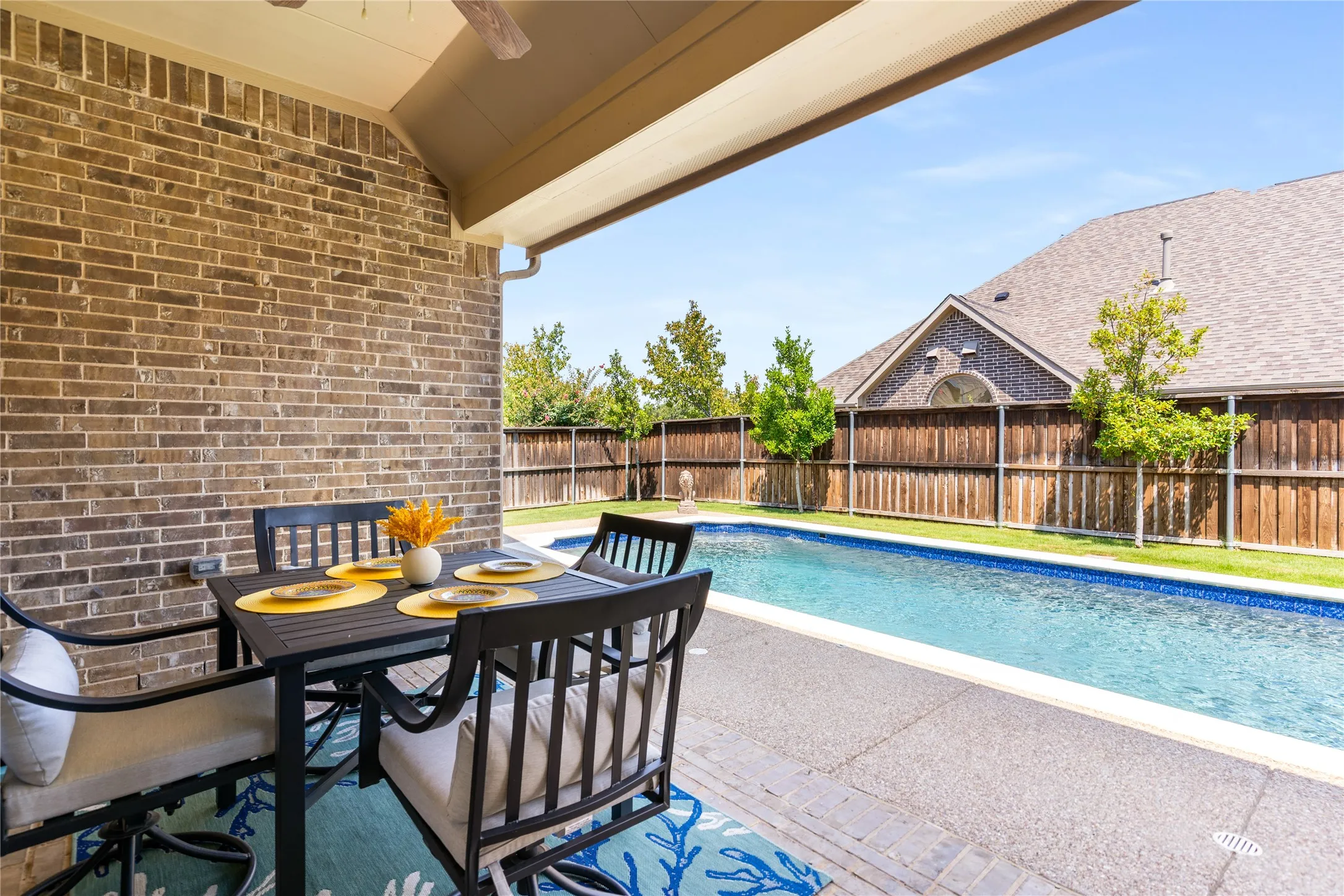 Single Family Residence For Sale in Tarrant County , 1112 Rhett Drive, Colleyville, Texas 76034, 4 Bedroom, 4 Bathroom, 2 Garage spaces, 2,908 Sqft, built in 2015, mls#21036653, Real Estate Agent in Colleyville, Homes For Sale in Tarrant county, Homes For Sale in Colleyville, Realtor in Colleyville Texas, Real Estate Brokerage Independent Realty Texas, Luminita Cordes Realtor