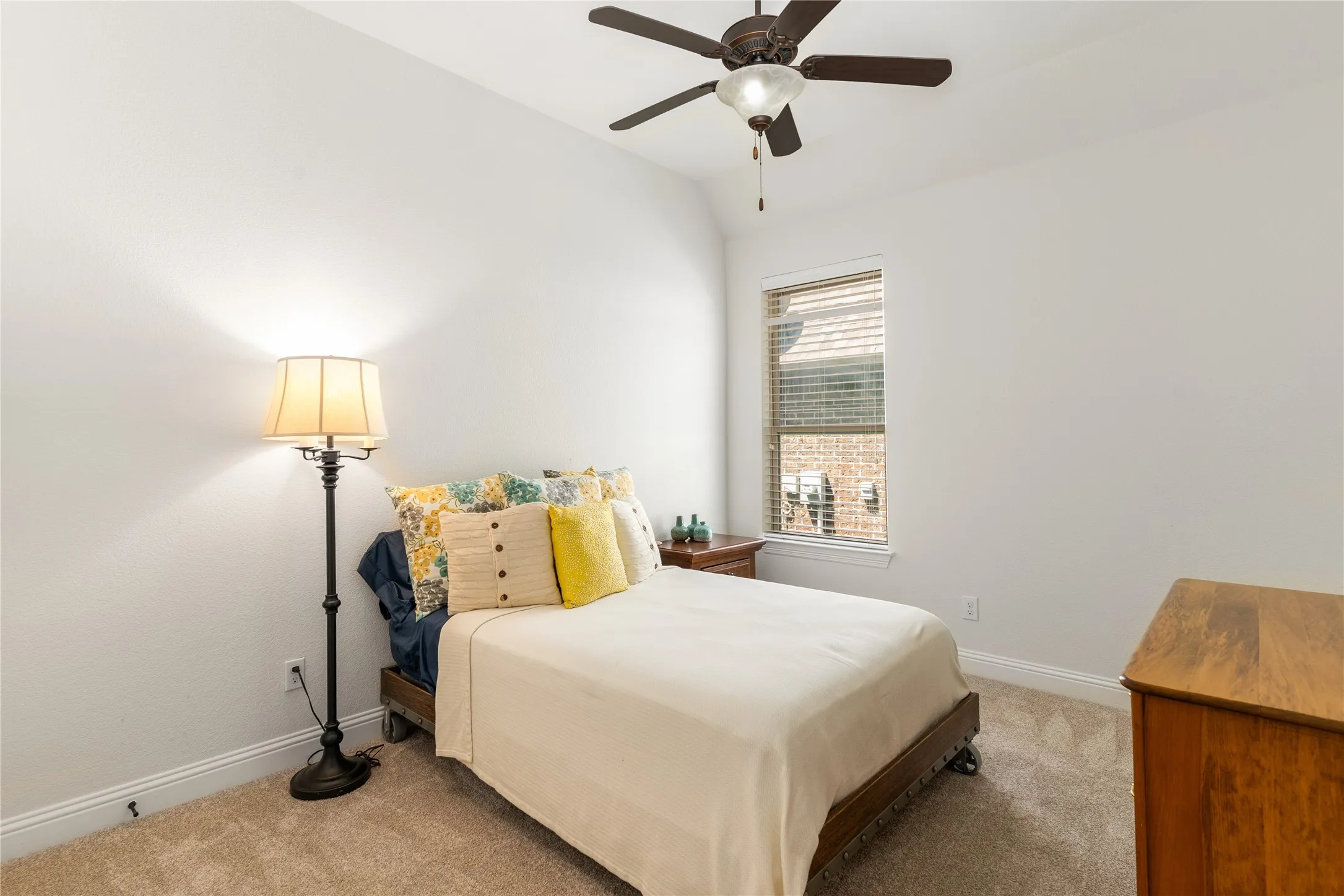 Single Family Residence For Sale in Tarrant County , 1112 Rhett Drive, Colleyville, Texas 76034, 4 Bedroom, 4 Bathroom, 2 Garage spaces, 2,908 Sqft, built in 2015, mls#21036653, Real Estate Agent in Colleyville, Homes For Sale in Tarrant county, Homes For Sale in Colleyville, Realtor in Colleyville Texas, Real Estate Brokerage Independent Realty Texas, Luminita Cordes Realtor