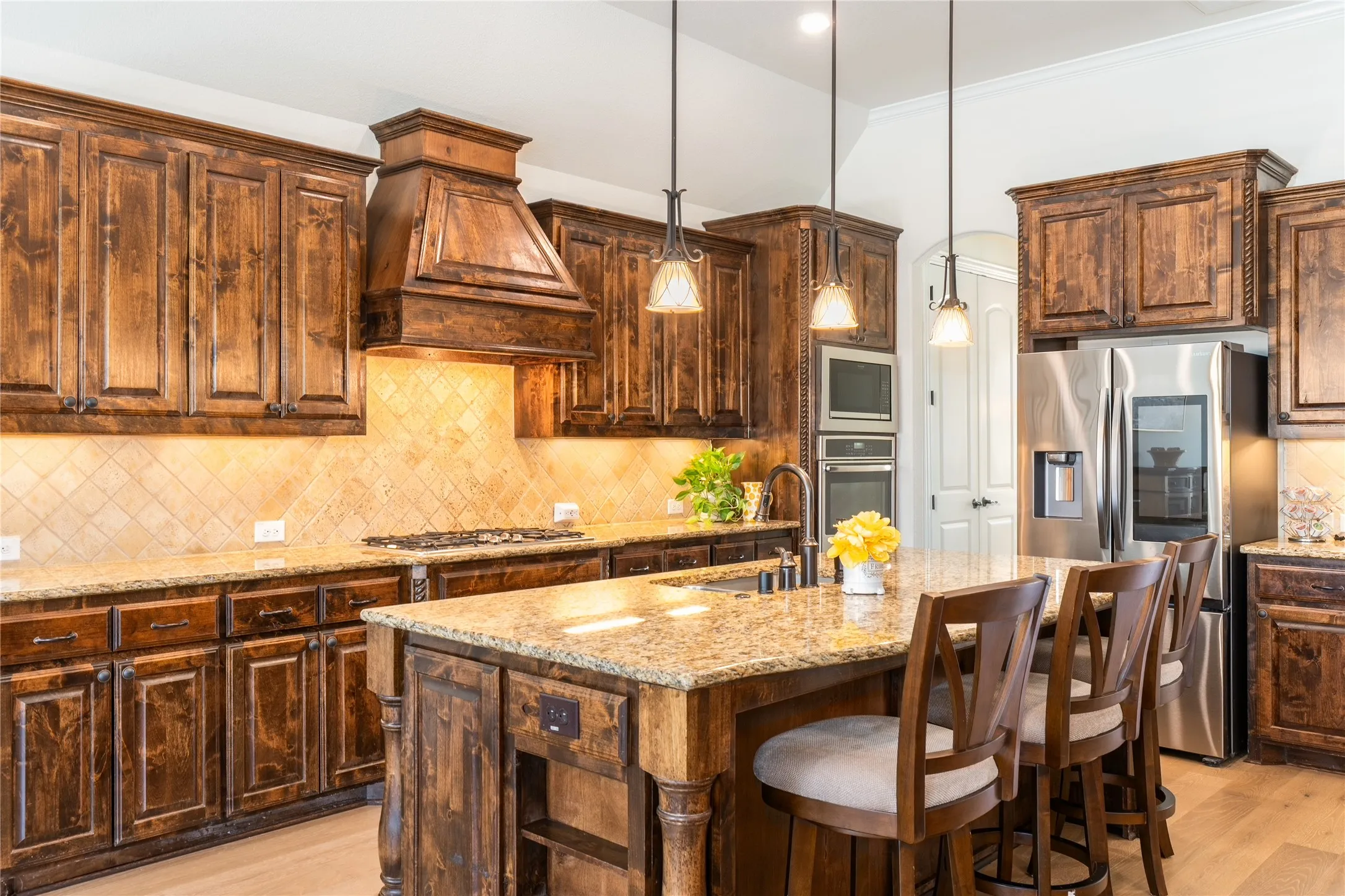 Single Family Residence For Sale in Tarrant County , 1112 Rhett Drive, Colleyville, Texas 76034, 4 Bedroom, 4 Bathroom, 2 Garage spaces, 2,908 Sqft, built in 2015, mls#21036653, Real Estate Agent in Colleyville, Homes For Sale in Tarrant county, Homes For Sale in Colleyville, Realtor in Colleyville Texas, Real Estate Brokerage Independent Realty Texas, Luminita Cordes Realtor