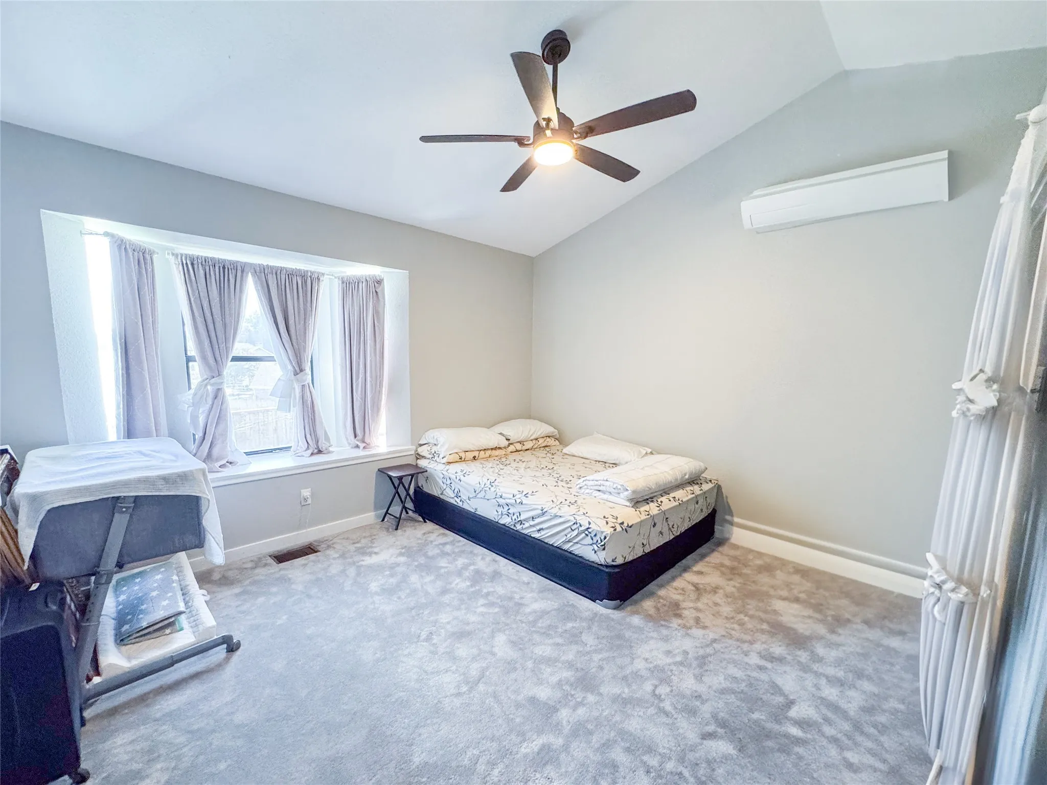 Single Family Residence For Sale in Denton County , 1204 Marcus Court, Flower Mound, Texas 75028, 3 Bedroom, 2 Bathroom, 2 Garage spaces, 1,580 Sqft, built in 1985, mls#21039627, Real Estate Agent in Flower Mound, Homes For Sale in Denton county, Homes For Sale in Flower Mound, Realtor in Flower Mound Texas, Real Estate Brokerage Independent Realty Texas, Luminita Cordes Realtor
