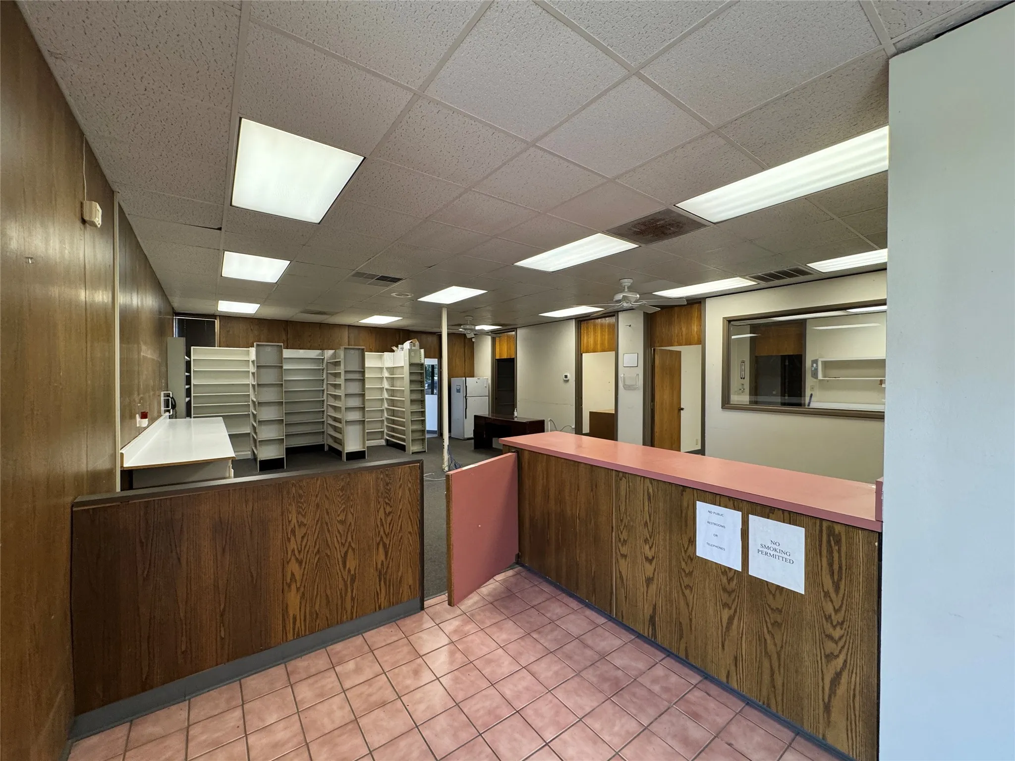 Office For Rent in Taylor County , 3402 S 14th Street, Abilene, Texas 79605, 0, 0, Garage spaces, 0 Sqft, built in 1972, Preowned, mls#21039665, Real Estate Agent in Abilene, Homes For Rent in Taylor county, Homes For Rent in Abilene, Realtor in Abilene Texas, Real Estate Brokerage Independent Realty Texas, Luminita Cordes Realtor