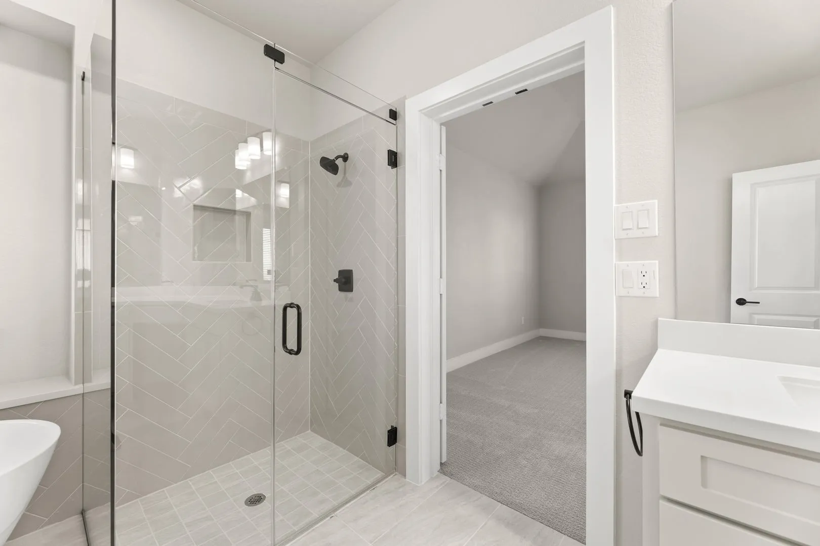 22_3723 Ironwood-Primary Suite-5