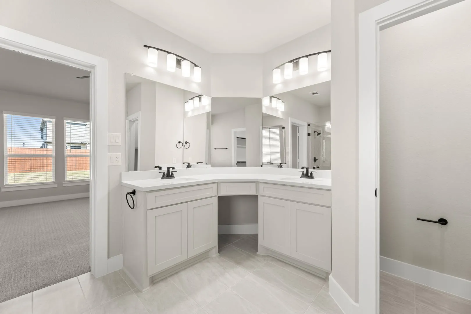 21_3723 Ironwood-Primary Suite-4