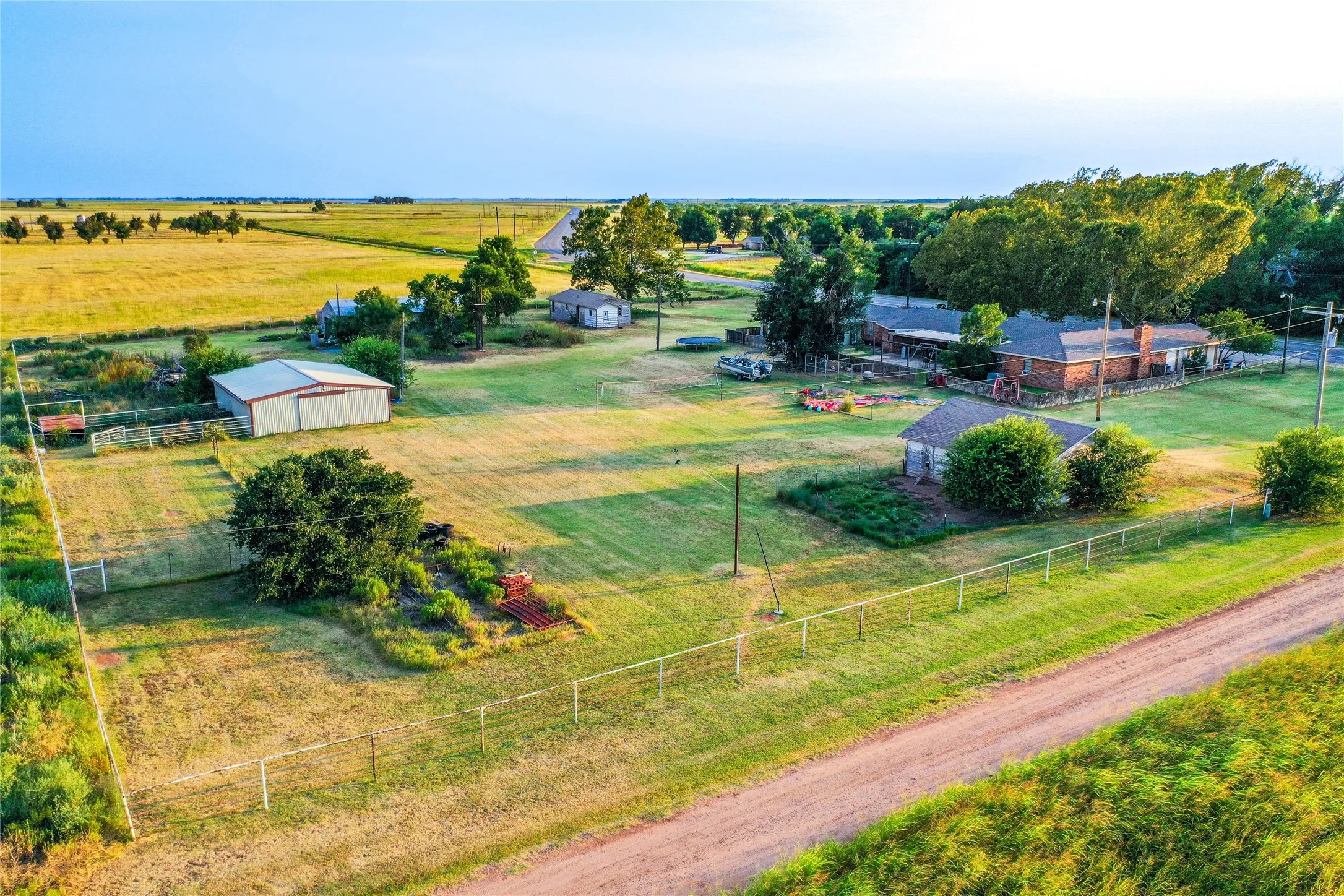 Single Family Residence For Sale in Haskell County , 1303 Grand Central Avenue, O'brien, Texas 79539, 5 Bedroom, 4 Bathroom, 2 Garage spaces, 4,513 Sqft, built in 1955, Preowned, Price $400,000, mls#21029575, Real Estate Agent in O'brien, Homes For Sale in Haskell county, Homes For Sale in O'brien, Realtor in O'brien Texas, Real Estate Brokerage Independent Realty Texas, Luminita Cordes Realtor
