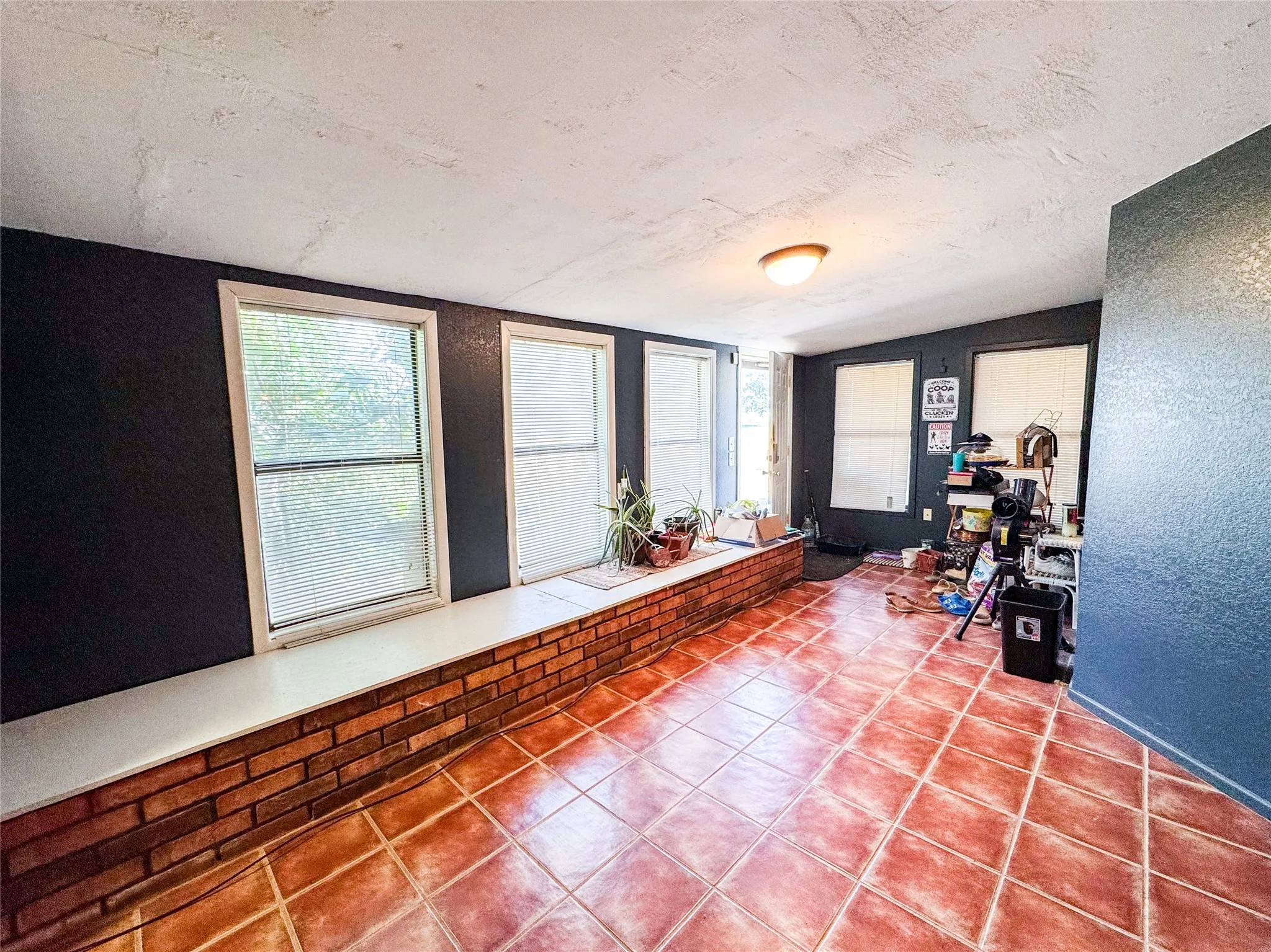 Single Family Residence For Sale in Haskell County , 1303 Grand Central Avenue, O'brien, Texas 79539, 5 Bedroom, 4 Bathroom, 2 Garage spaces, 4,513 Sqft, built in 1955, Preowned, Price $400,000, mls#21029575, Real Estate Agent in O'brien, Homes For Sale in Haskell county, Homes For Sale in O'brien, Realtor in O'brien Texas, Real Estate Brokerage Independent Realty Texas, Luminita Cordes Realtor
