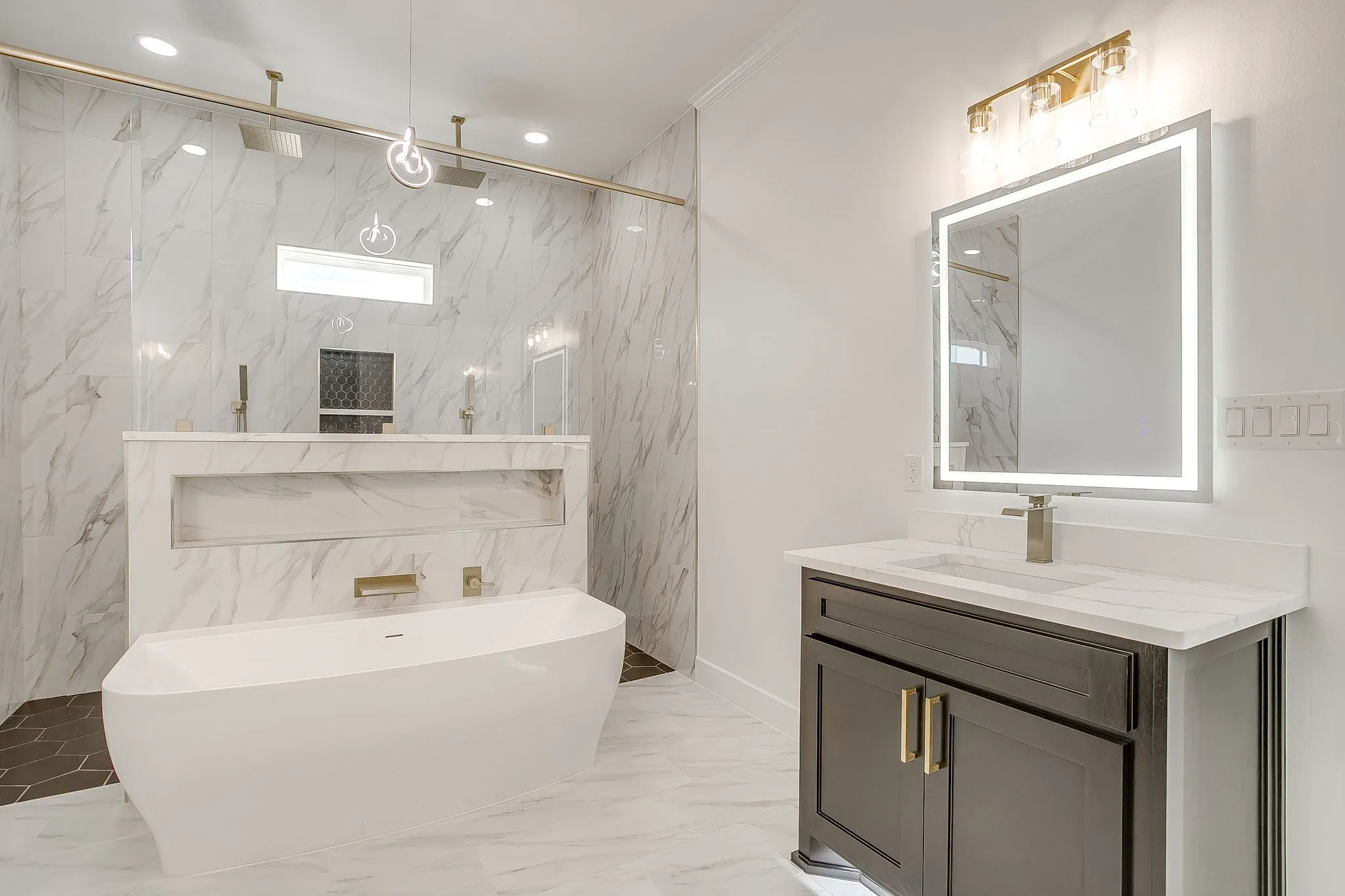 Single Family Residence For Sale in Parker County , 240 Latigo Way, Weatherford, Texas 76088, 4 Bedroom, 3 Bathroom, 2 Garage spaces, 2,568 Sqft, built in 2025, New Construction - Complete, mls#21032037, Real Estate Agent in Weatherford, Homes For Sale in Parker county, Homes For Sale in Weatherford, Realtor in Weatherford Texas, Real Estate Brokerage Independent Realty Texas, Luminita Cordes Realtor