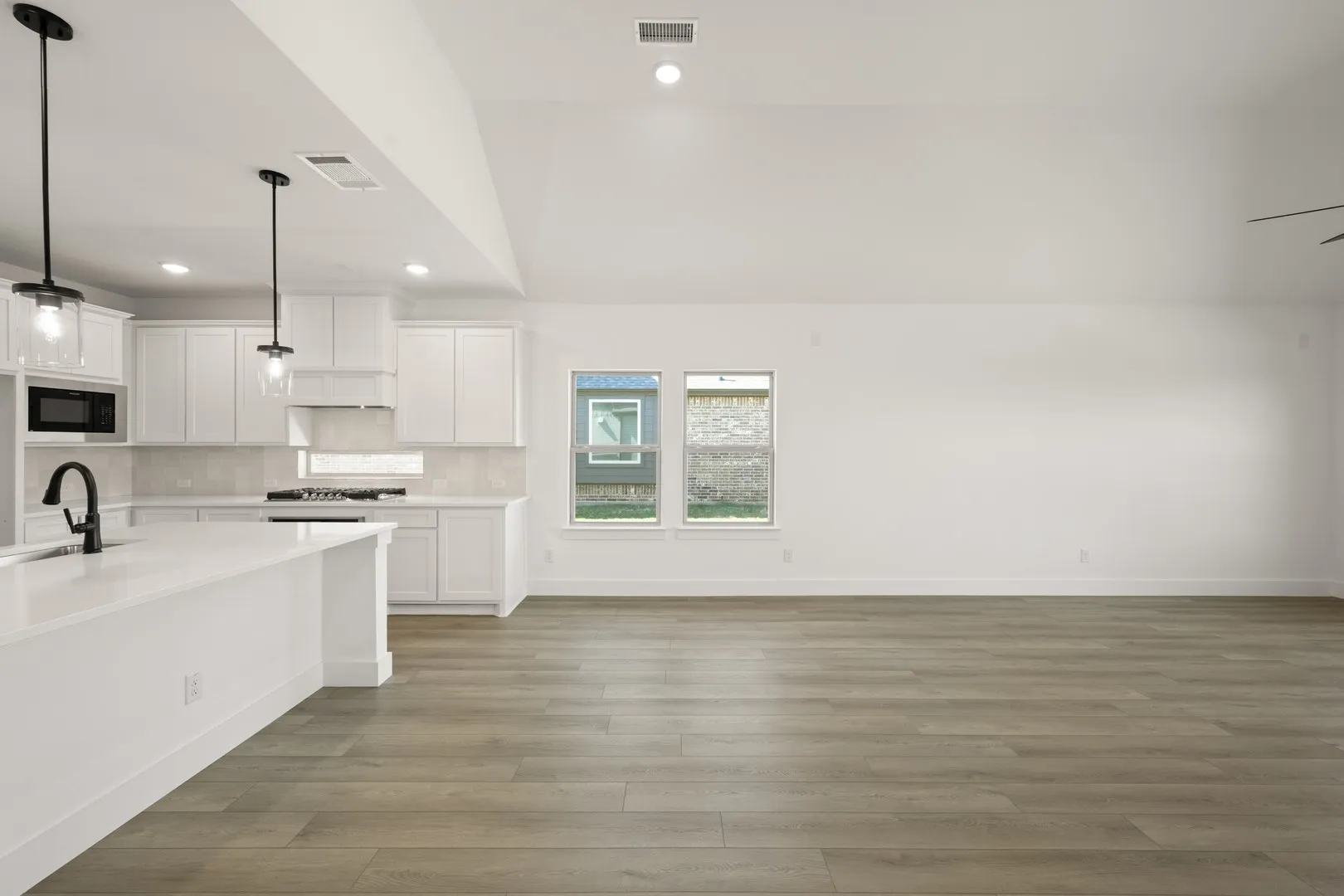 3549 Ironwood- DIning-1593
