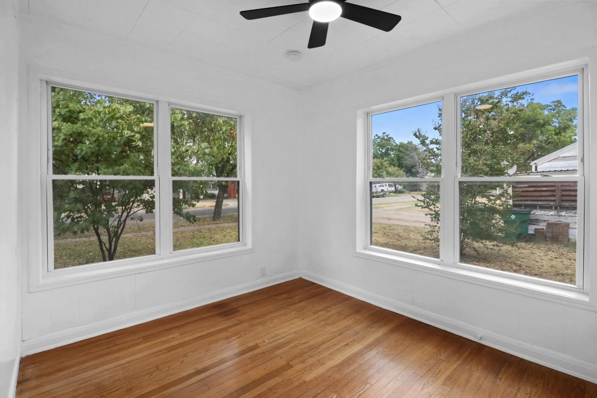 Single Family Residence For Sale in Coleman County , 108 Miami Street, Coleman, Texas 76834, 4 Bedroom, 2 Bathroom, Garage spaces, 2,090 Sqft, built in 0, Preowned, mls#21040268, Real Estate Agent in Coleman, Homes For Sale in Coleman county, Homes For Sale in Coleman, Realtor in Coleman Texas, Real Estate Brokerage Independent Realty Texas, Luminita Cordes Realtor