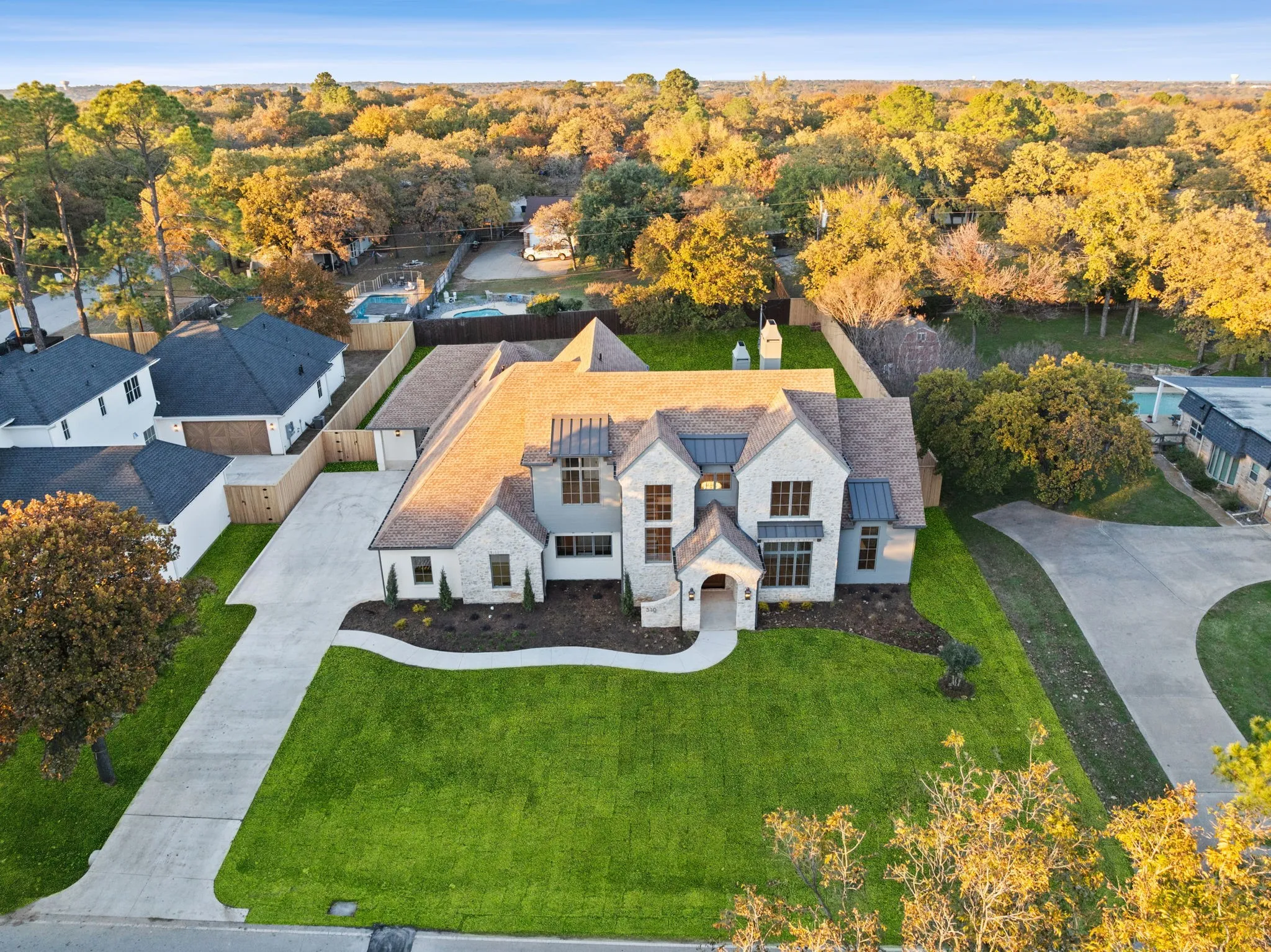 Single Family Residence For Sale in Tarrant County , 510 Bandit Trail, Colleyville, Texas 76034, 4 Bedroom, 5 Bathroom, 3 Garage spaces, 5,394 Sqft, built in 2025, Price $2,649,000, mls#21036089, Real Estate Agent in Colleyville, Homes For Sale in Tarrant county, Homes For Sale in Colleyville, Realtor in Colleyville Texas, Real Estate Brokerage Independent Realty Texas, Luminita Cordes Realtor