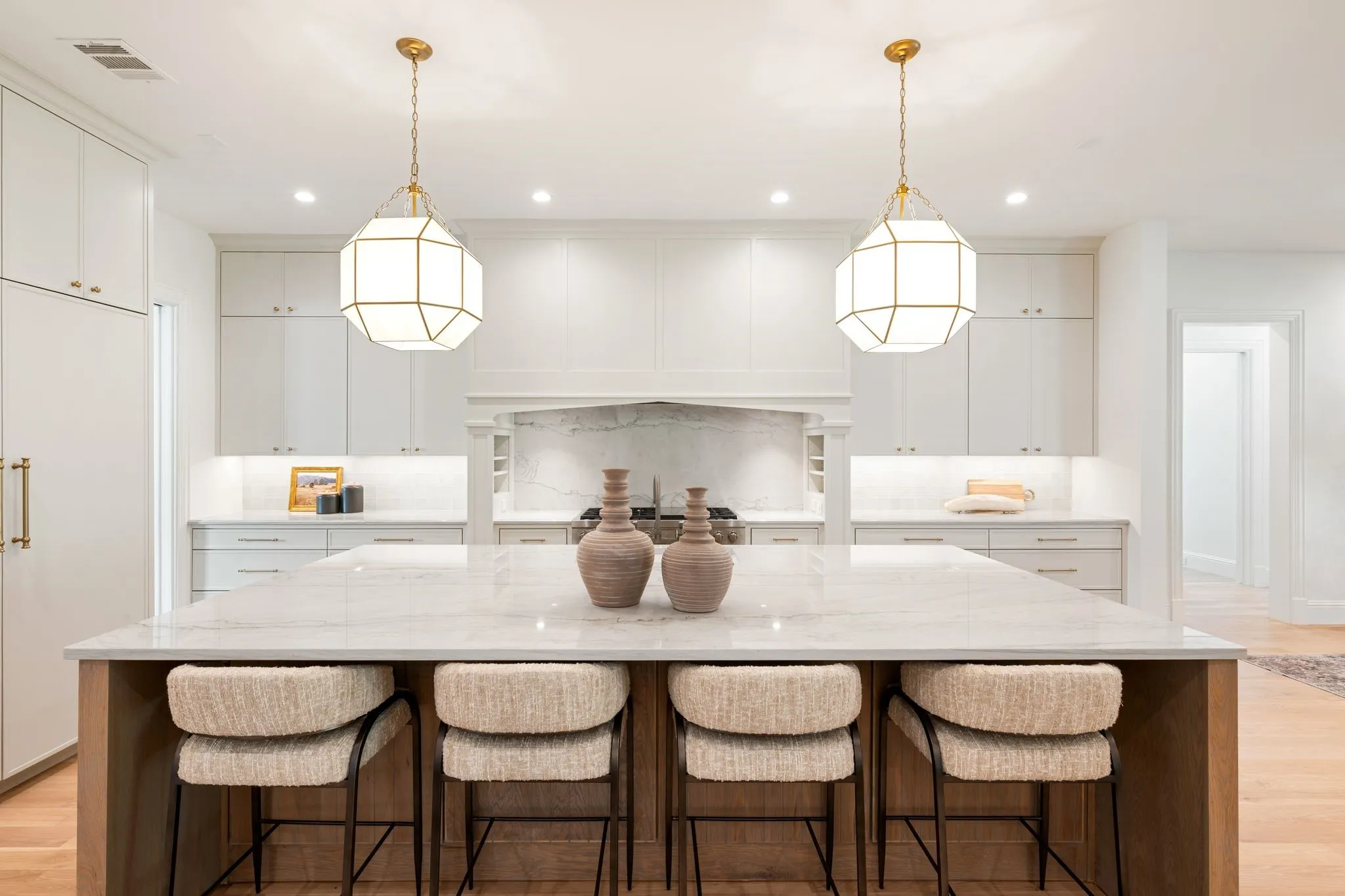 Single Family Residence For Sale in Tarrant County , 510 Bandit Trail, Colleyville, Texas 76034, 4 Bedroom, 5 Bathroom, 3 Garage spaces, 5,394 Sqft, built in 2025, Price $2,649,000, mls#21036089, Real Estate Agent in Colleyville, Homes For Sale in Tarrant county, Homes For Sale in Colleyville, Realtor in Colleyville Texas, Real Estate Brokerage Independent Realty Texas, Luminita Cordes Realtor