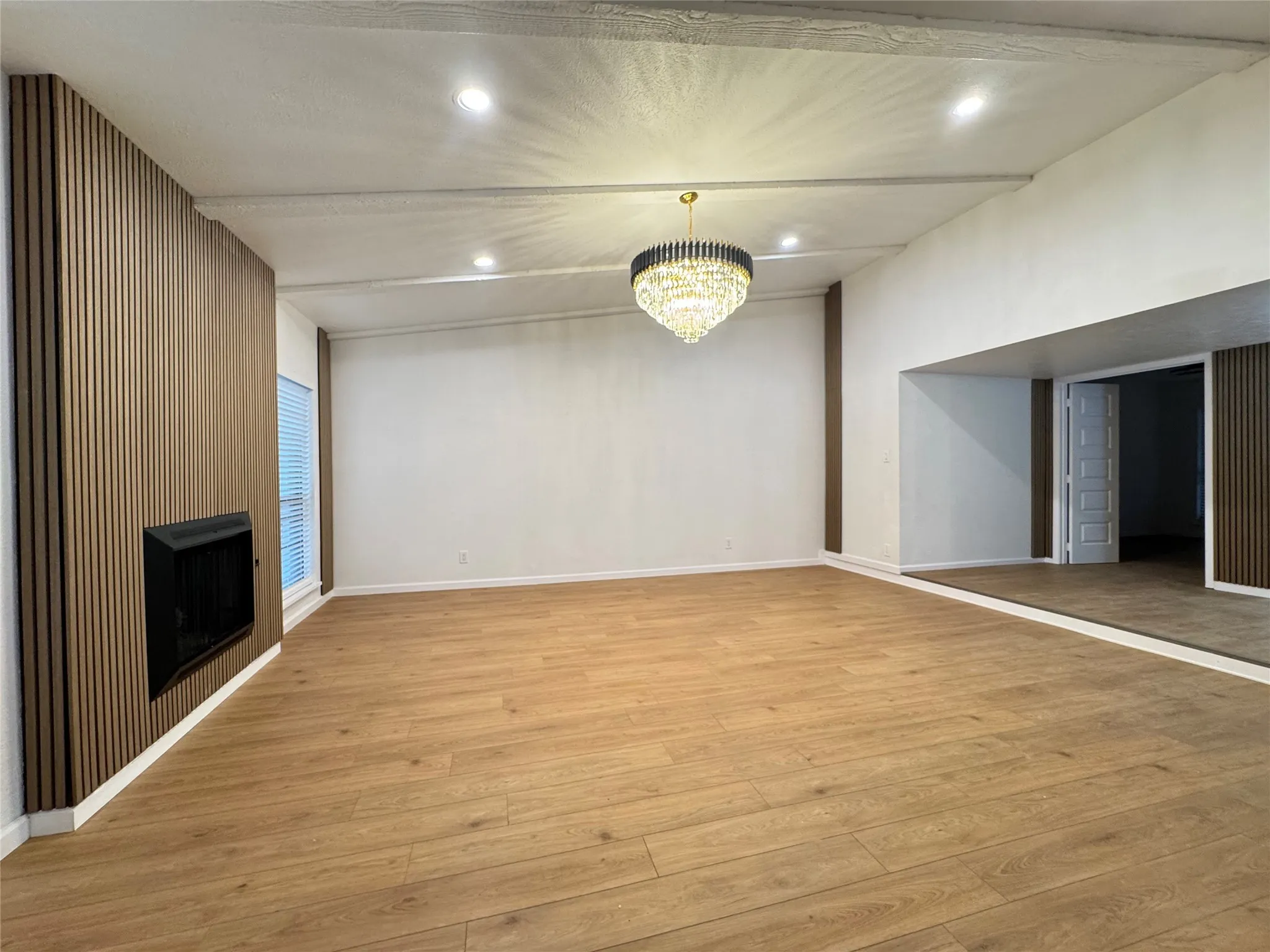Single Family Residence For Sale in Dallas County , 2914 Sweet Gum Street, Garland, Texas 75044, 4 Bedrooms, 2 Bathrooms, 2 Garage spaces, 1,939 Sqft, built in 1977, Price $359,900, mls#21041047, Real Estate Agent in Garland, Homes For Sale in Dallas county, Homes For Sale in Garland, Realtor in Garland Texas, Real Estate Brokerage Independent Realty Texas, Luminita Cordes Realtor