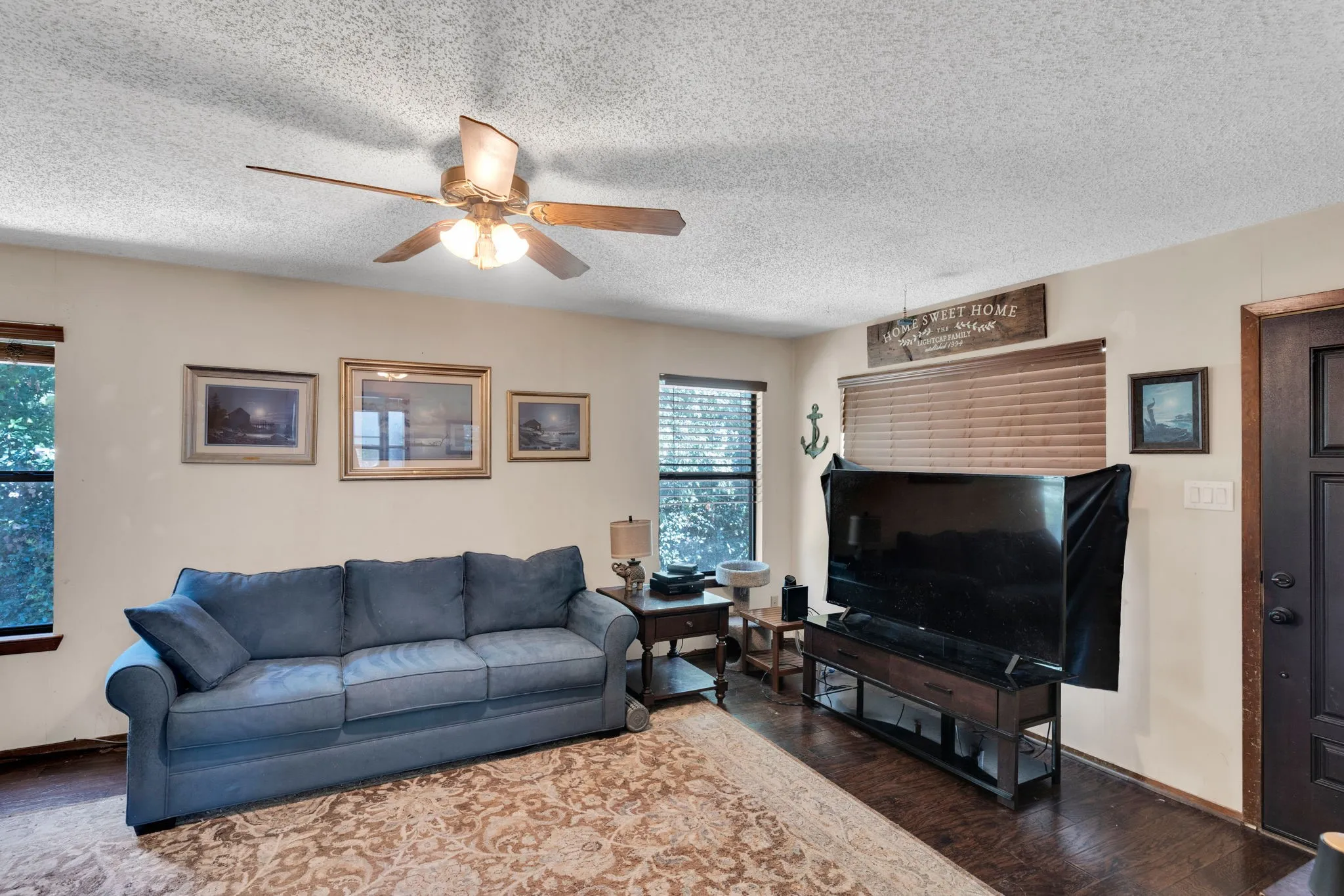 Mobile Home For Sale in Tarrant County , 1206 Timberline Court, Southlake, Texas 76092, 4 Bedroom, 2 Bathroom, Garage spaces, 1,680 Sqft, built in 1980, Preowned, mls#21036529, Real Estate Agent in Southlake, Homes For Sale in Tarrant county, Homes For Sale in Southlake, Realtor in Southlake Texas, Real Estate Brokerage Independent Realty Texas, Luminita Cordes Realtor