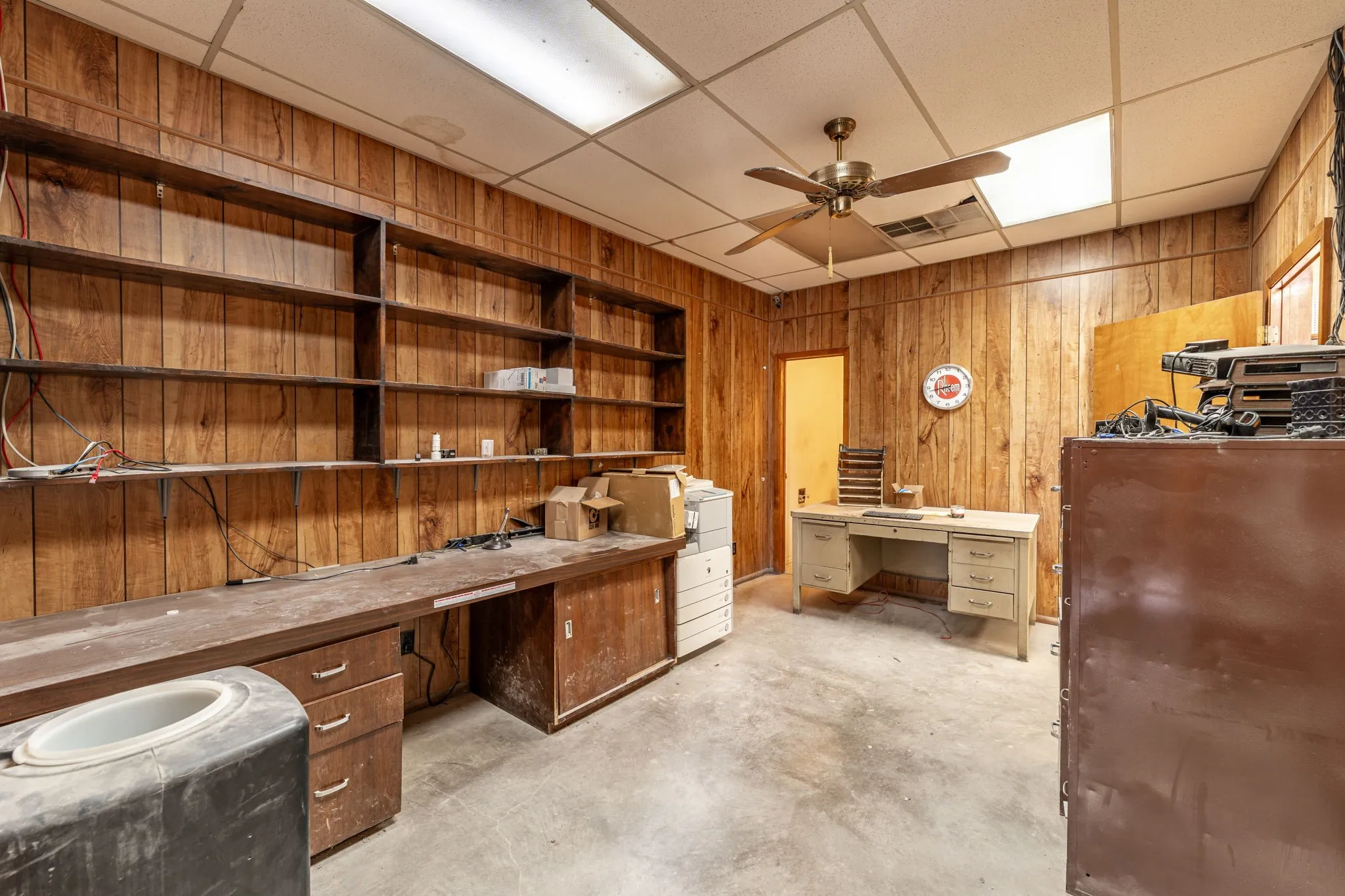 Industrial For Sale in Erath County , 1208 E Washington Street, Stephenville, Texas 76401, 0, 0, Garage spaces, 0 Sqft, built in 1940, Preowned, mls#21041892, Real Estate Agent in Stephenville, Homes For Sale in Erath county, Homes For Sale in Stephenville, Realtor in Stephenville Texas, Real Estate Brokerage Independent Realty Texas, Luminita Cordes Realtor