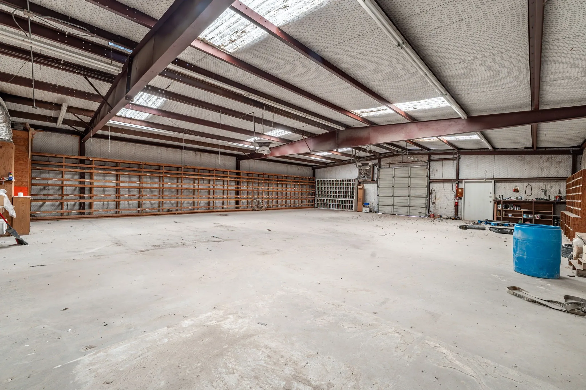 Industrial For Sale in Erath County , 1208 E Washington Street, Stephenville, Texas 76401, 0, 0, Garage spaces, 0 Sqft, built in 1940, Preowned, mls#21041892, Real Estate Agent in Stephenville, Homes For Sale in Erath county, Homes For Sale in Stephenville, Realtor in Stephenville Texas, Real Estate Brokerage Independent Realty Texas, Luminita Cordes Realtor